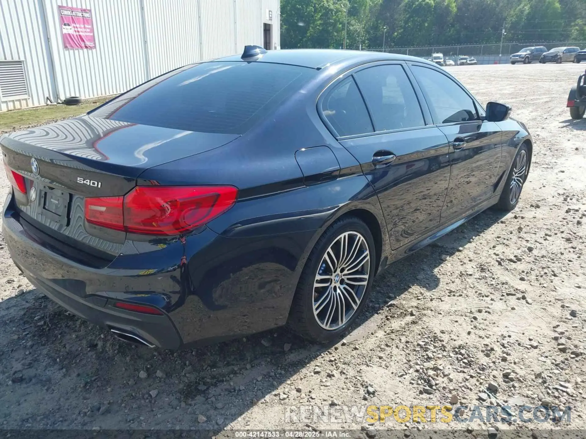 4 Фотография поврежденного автомобиля WBAJS3C08LWW65965 BMW 540I 2020