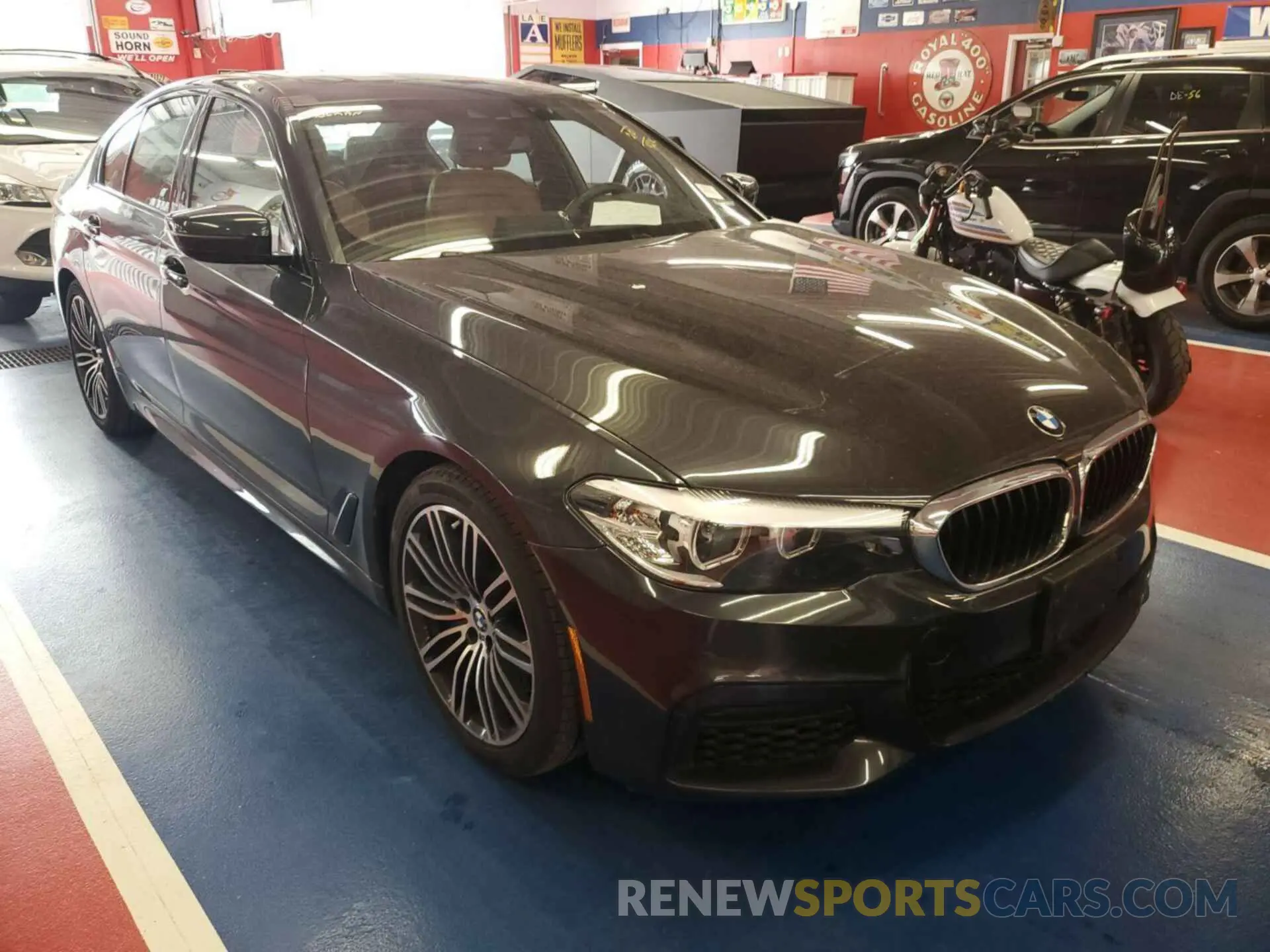 11 Photograph of a damaged car WBAJS3C09LWW63125 BMW 540I 2020