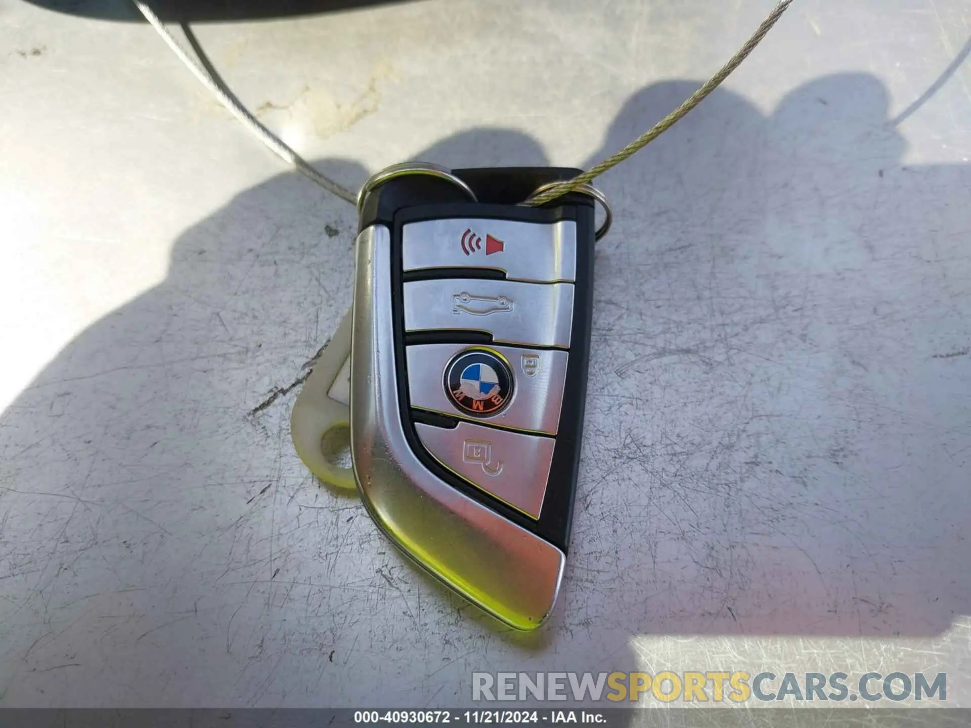 11 Photograph of a damaged car WBA53BJ01MWW97203 BMW 540I 2021
