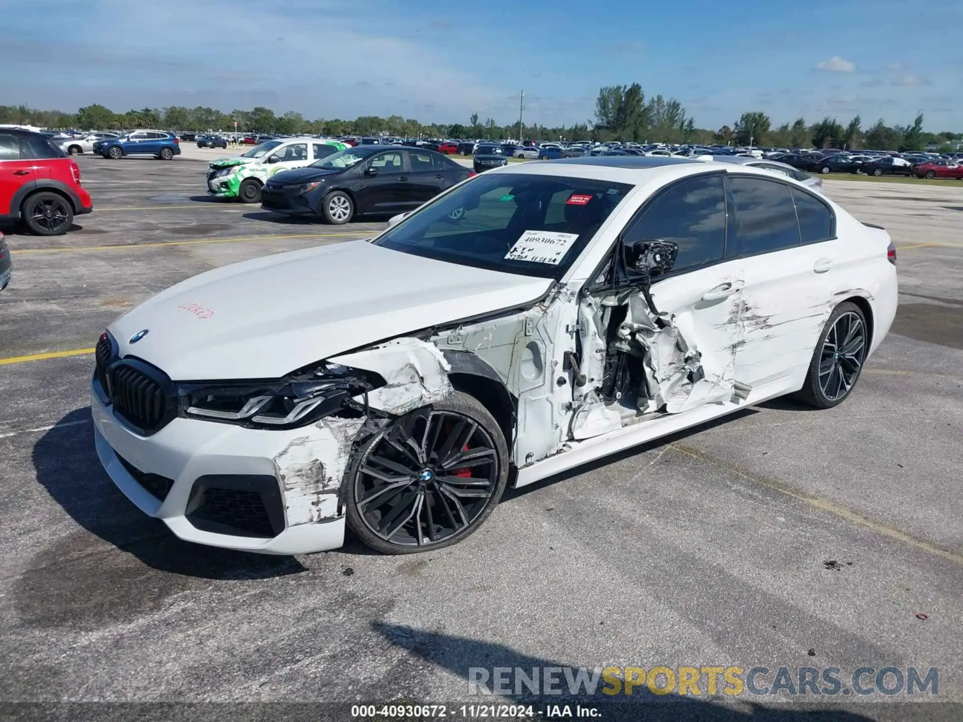2 Photograph of a damaged car WBA53BJ01MWW97203 BMW 540I 2021