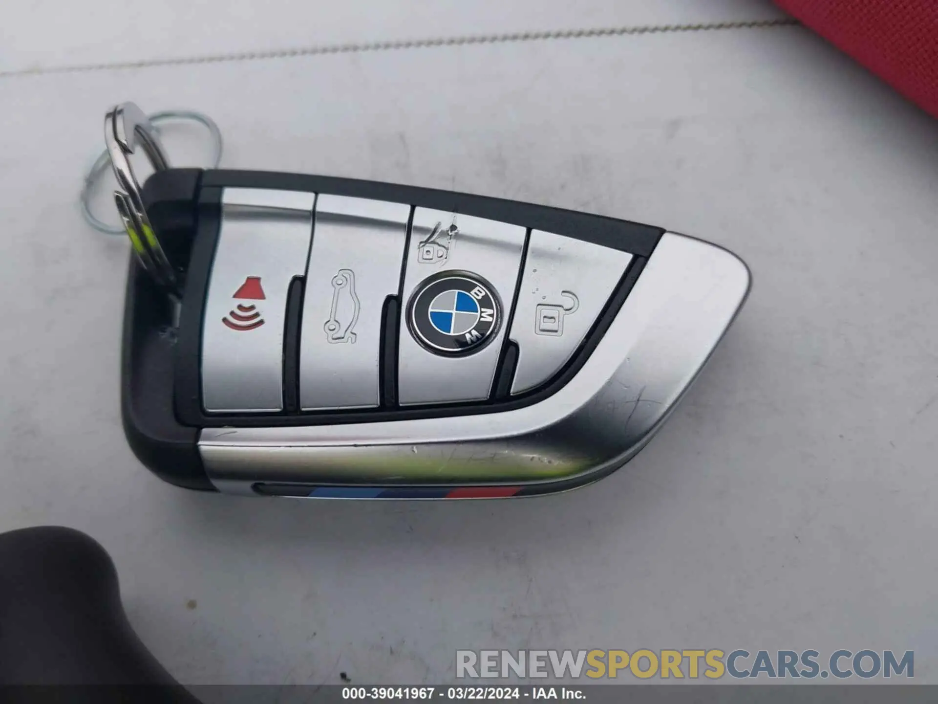 11 Photograph of a damaged car WBA73BJ01MWX34209 BMW 540I 2021
