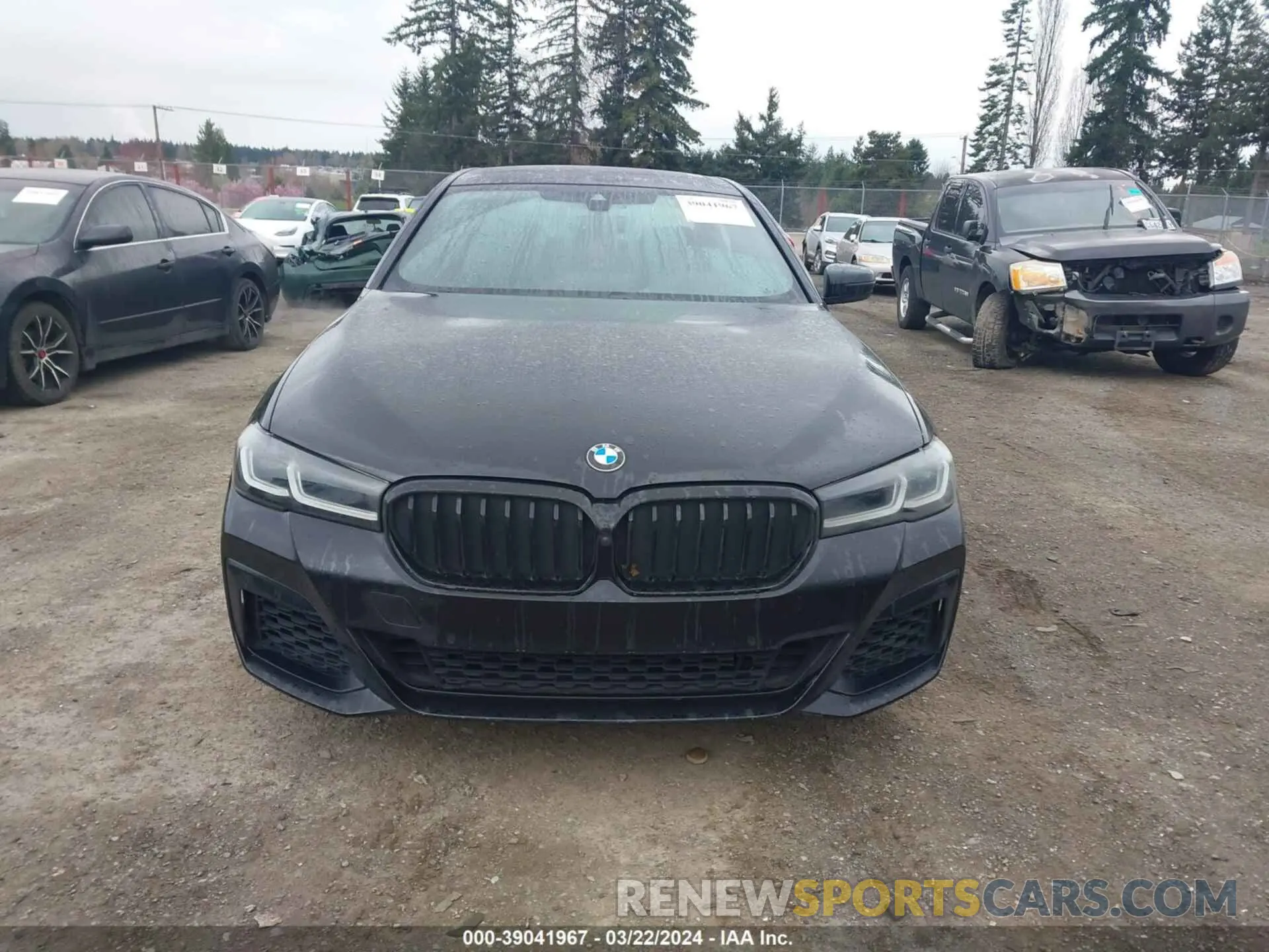 12 Photograph of a damaged car WBA73BJ01MWX34209 BMW 540I 2021