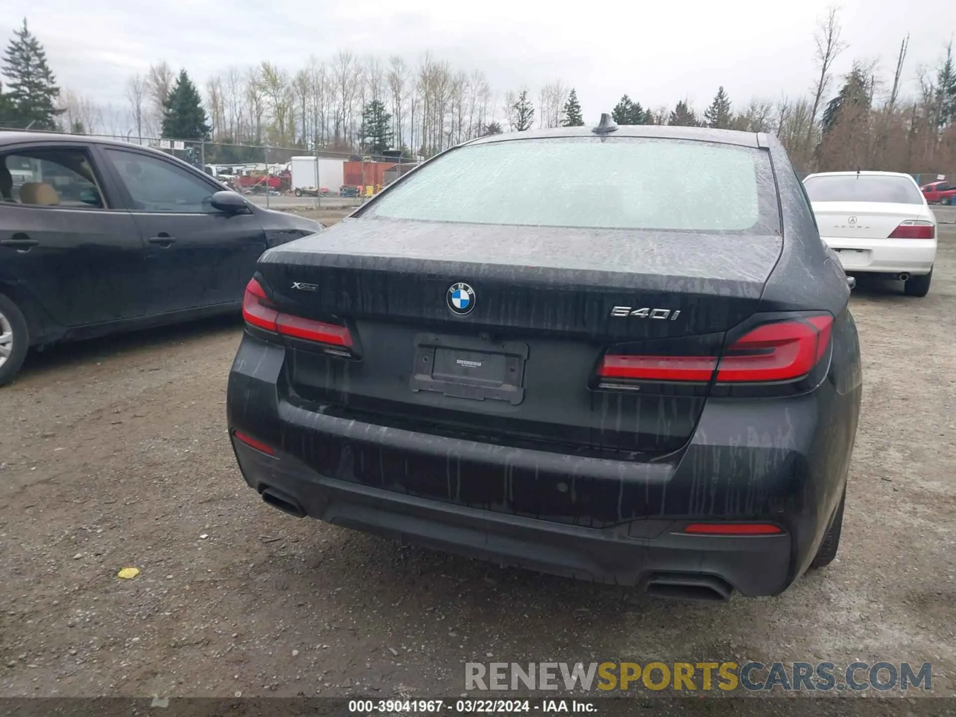 16 Photograph of a damaged car WBA73BJ01MWX34209 BMW 540I 2021