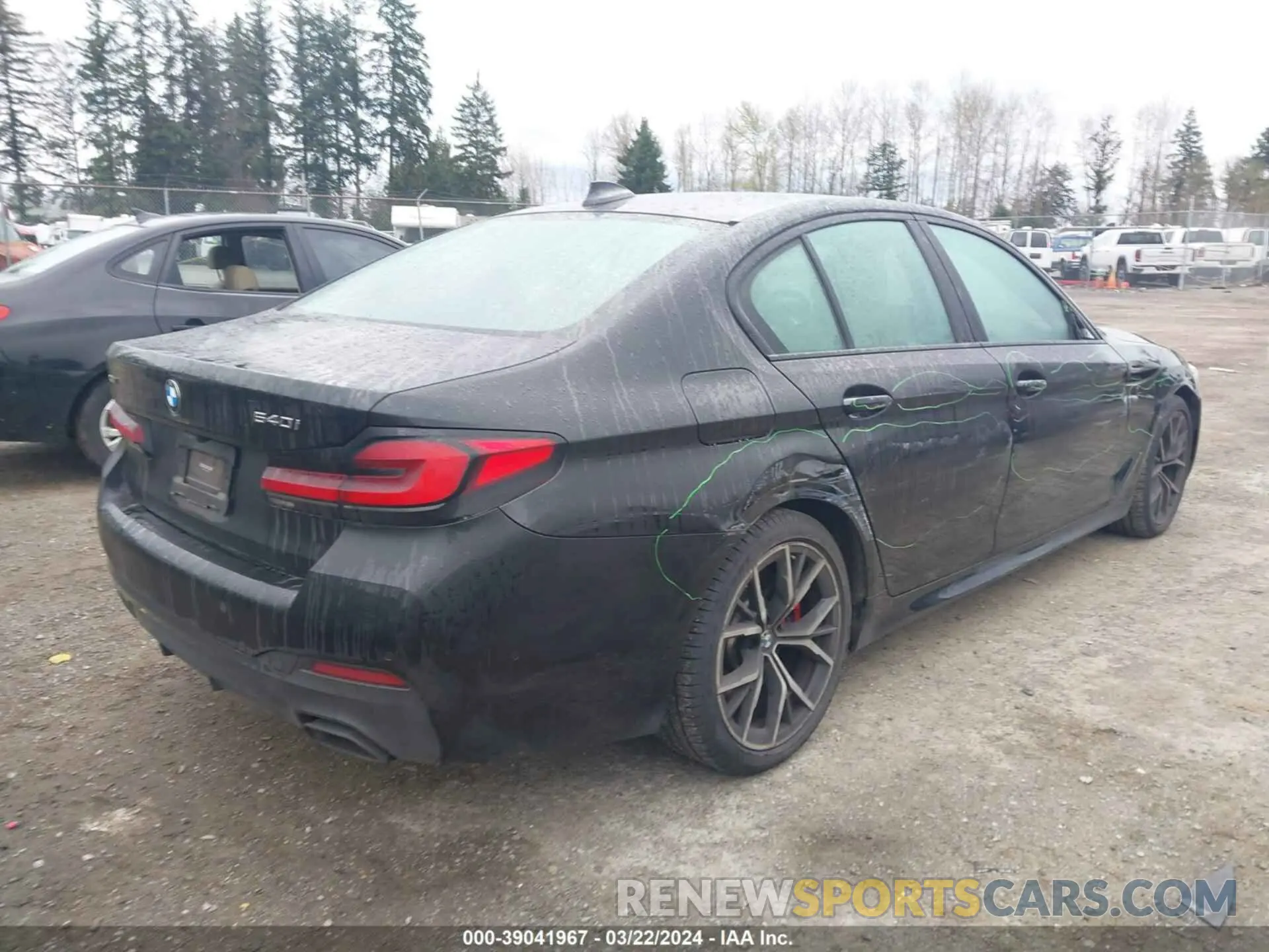 4 Photograph of a damaged car WBA73BJ01MWX34209 BMW 540I 2021