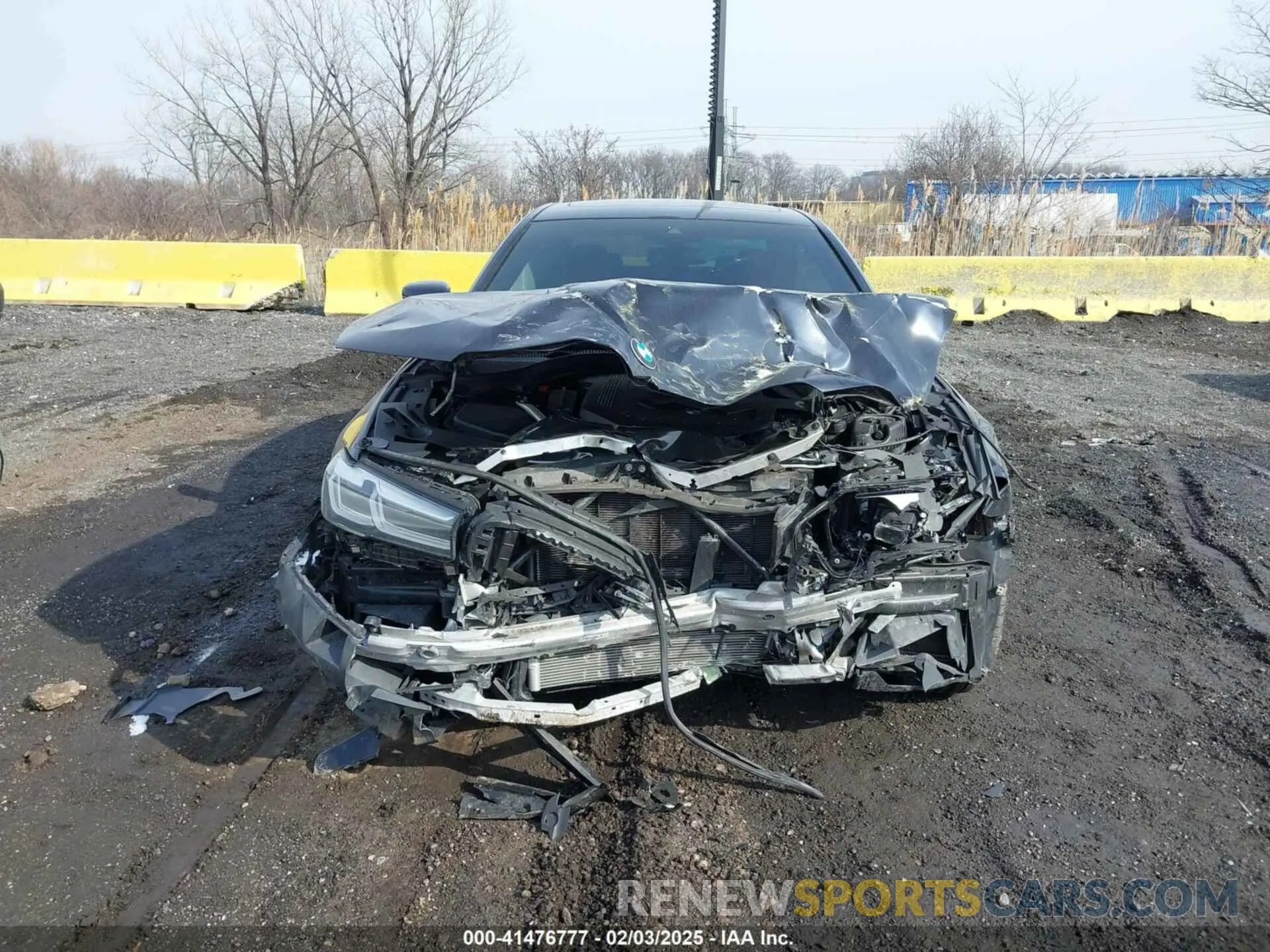 12 Photograph of a damaged car WBA73BJ07MWW98297 BMW 540I 2021