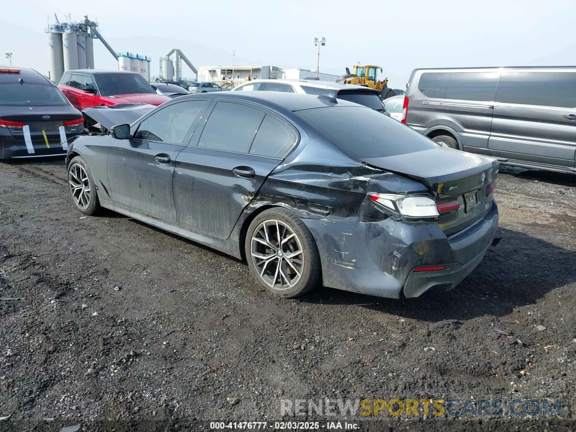 3 Photograph of a damaged car WBA73BJ07MWW98297 BMW 540I 2021