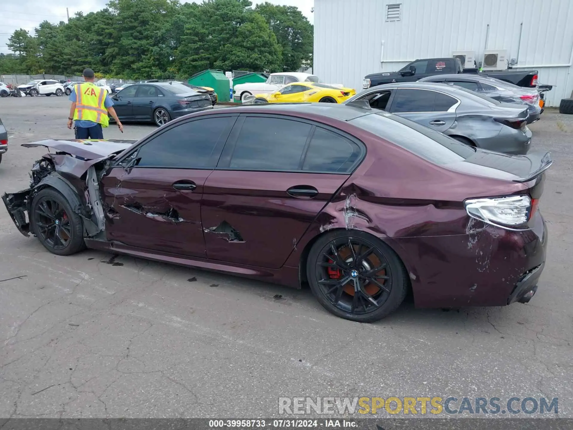 3 Photograph of a damaged car WBA73BJ07MWW98963 BMW 540I 2021
