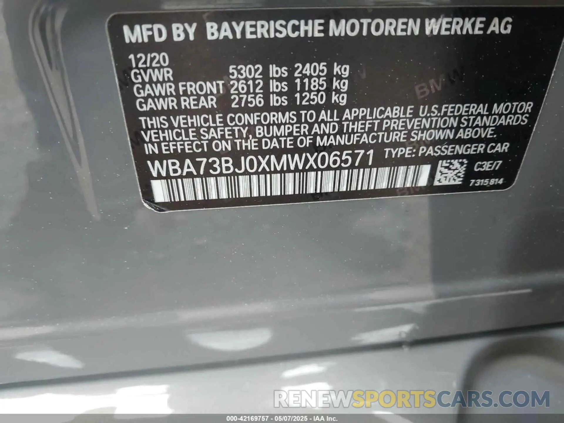 9 Photograph of a damaged car WBA73BJ0XMWX06571 BMW 540I 2021