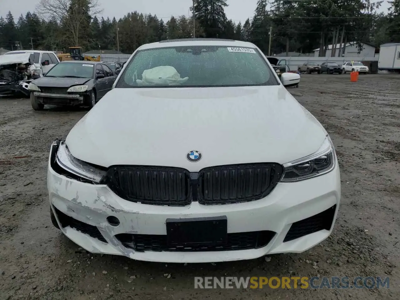 5 Photograph of a damaged car WBAJV6C54KBK08287 BMW 6 SERIES 2019