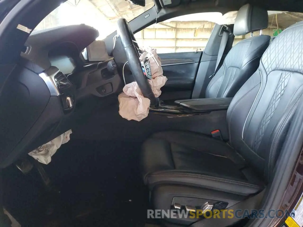 7 Фотография поврежденного автомобиля WBAJV6C59KBK08303 BMW 6 SERIES 2019