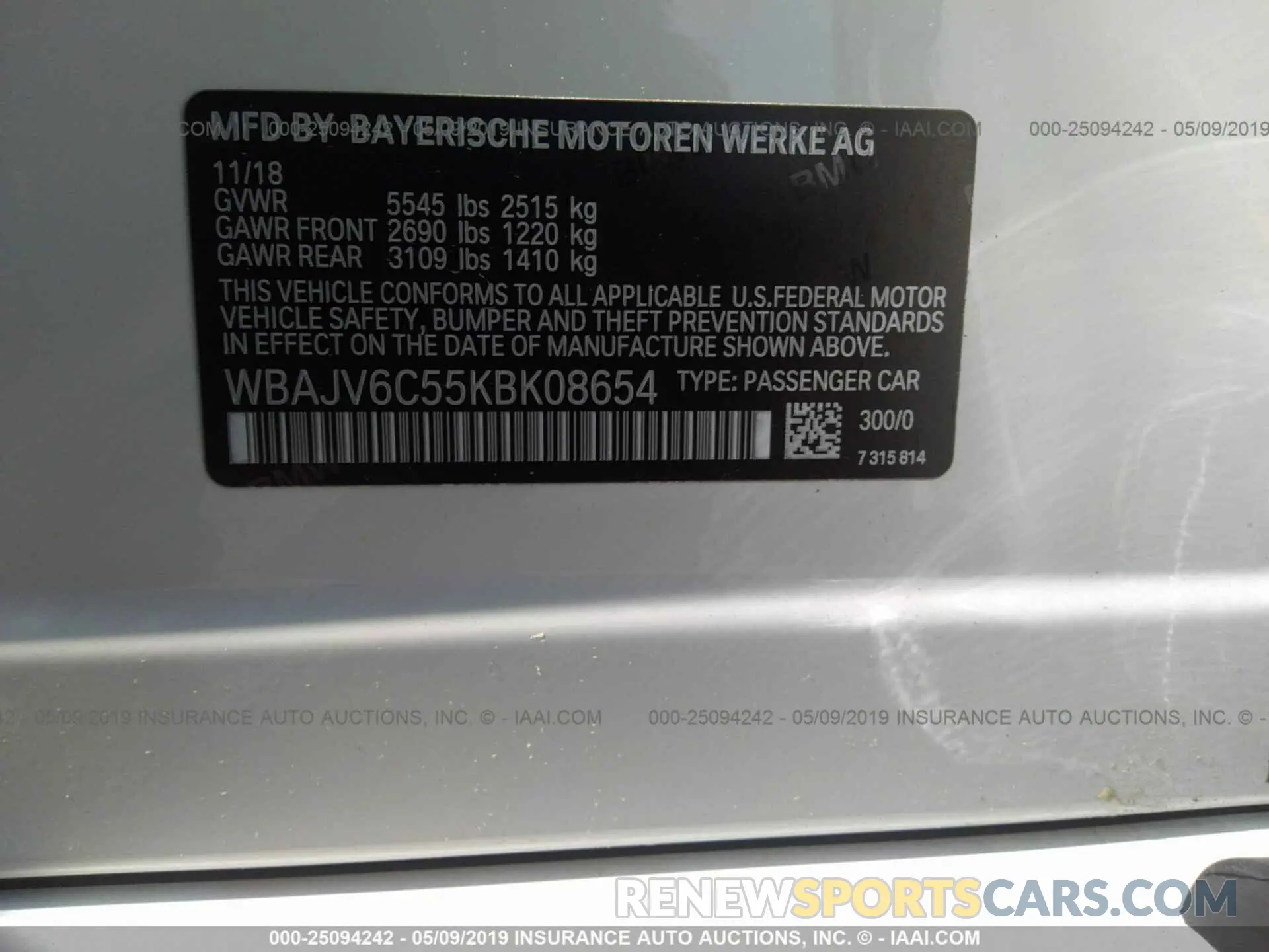 9 Photograph of a damaged car WBAJV6C55KBK08654 BMW 640 2019