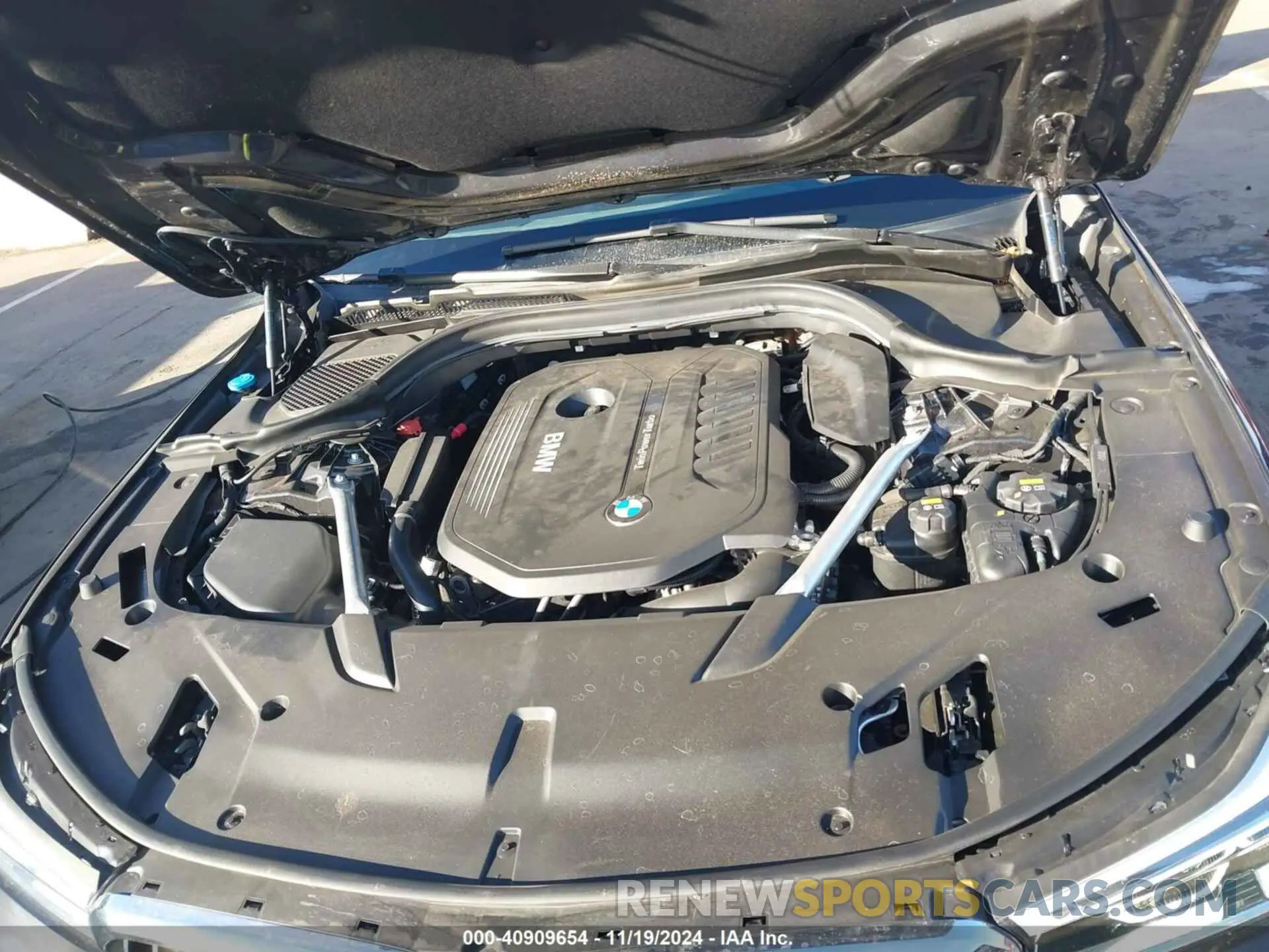 10 Фотография поврежденного автомобиля WBAJV6C54KBK09102 BMW 640I GRAN TURISMO 2019