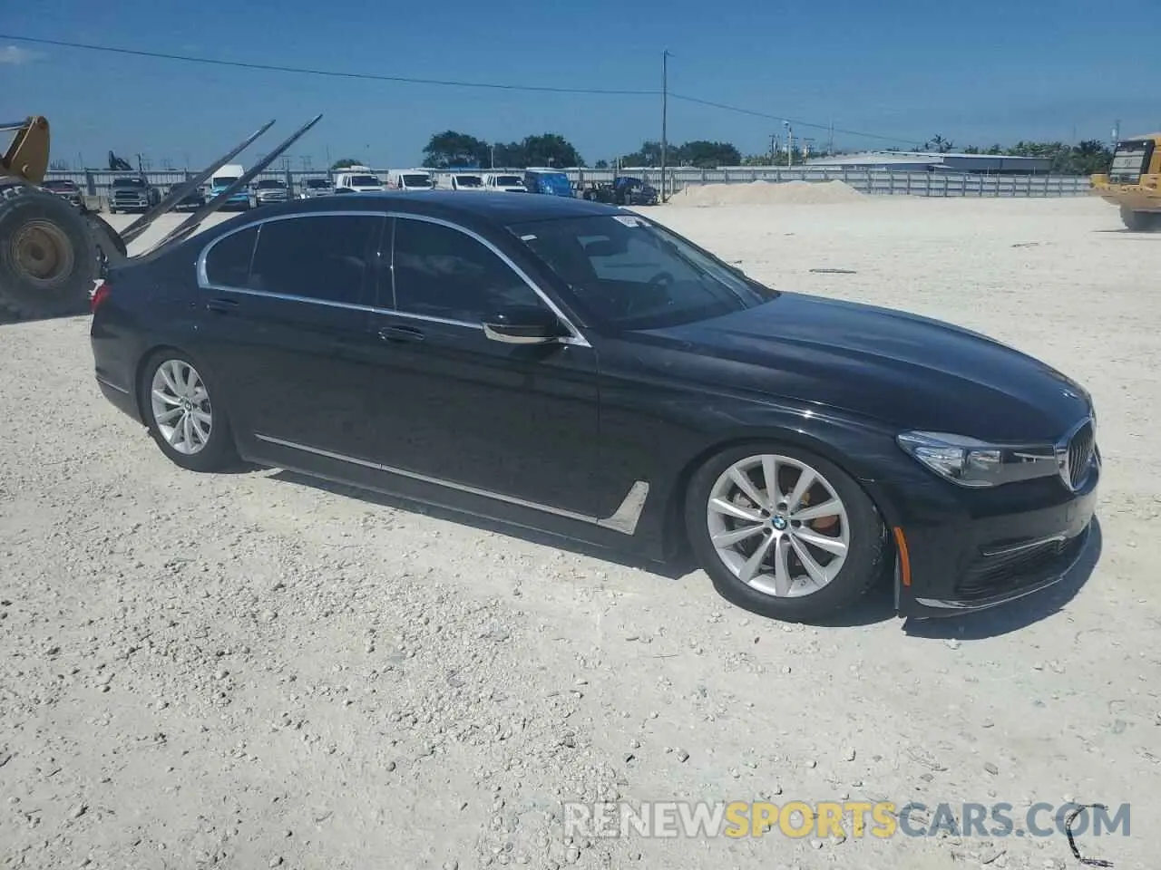 4 Photograph of a damaged car WBA7E2C50KB216552 BMW 7 SERIES 2019