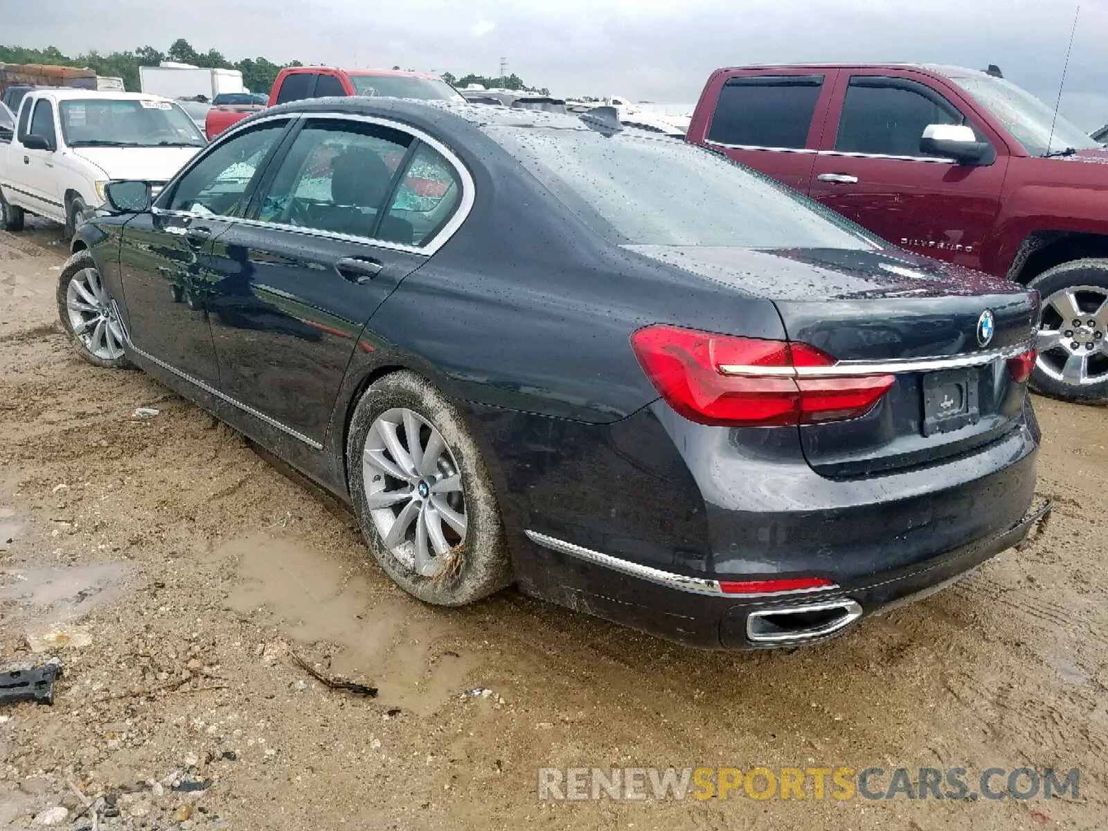 3 Фотография поврежденного автомобиля WBA7E2C52KB216567 BMW 7 SERIES 2019