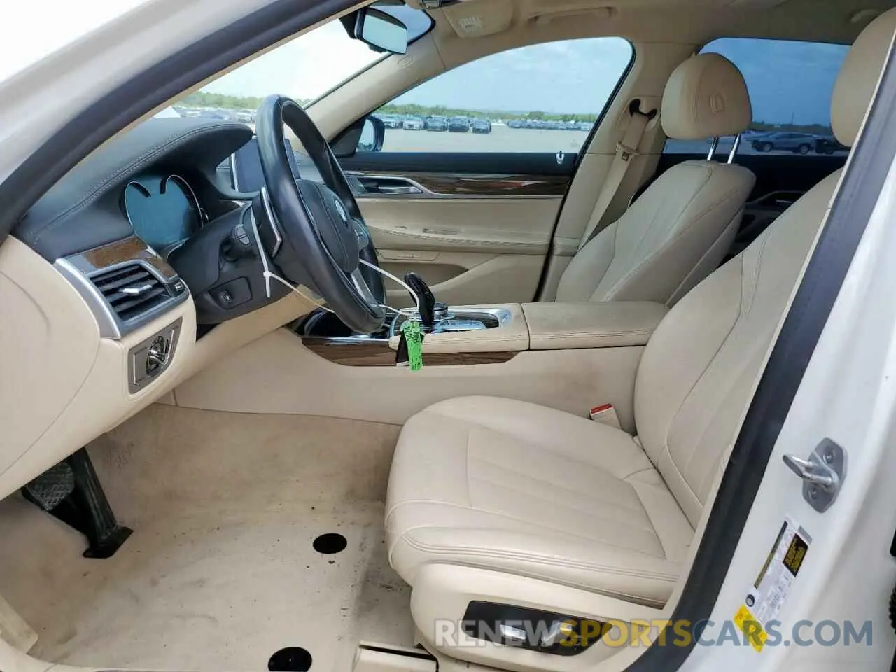 7 Photograph of a damaged car WBA7E2C52KB454869 BMW 7 SERIES 2019