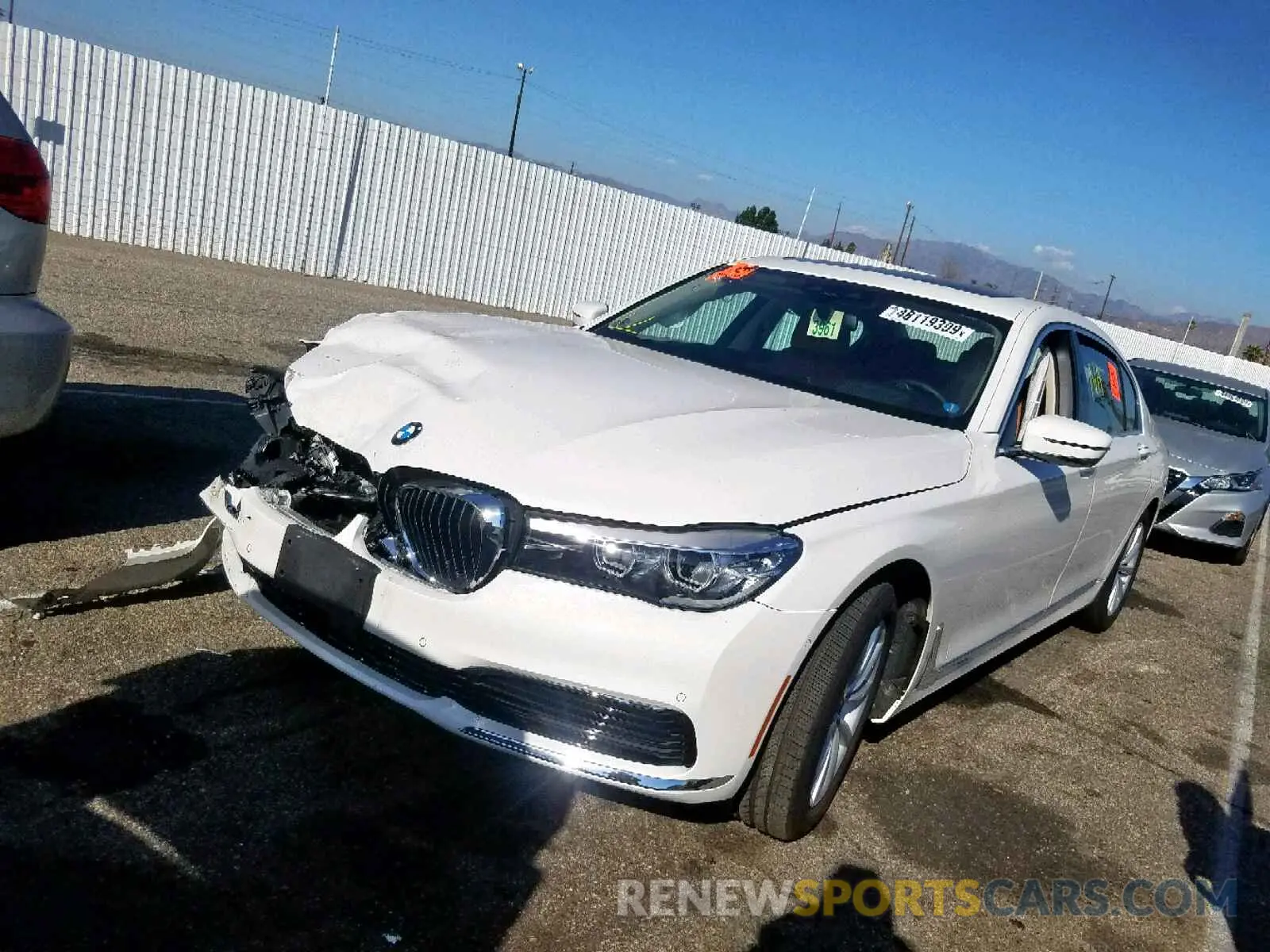 2 Photograph of a damaged car WBA7E2C55KB454803 BMW 7 SERIES 2019