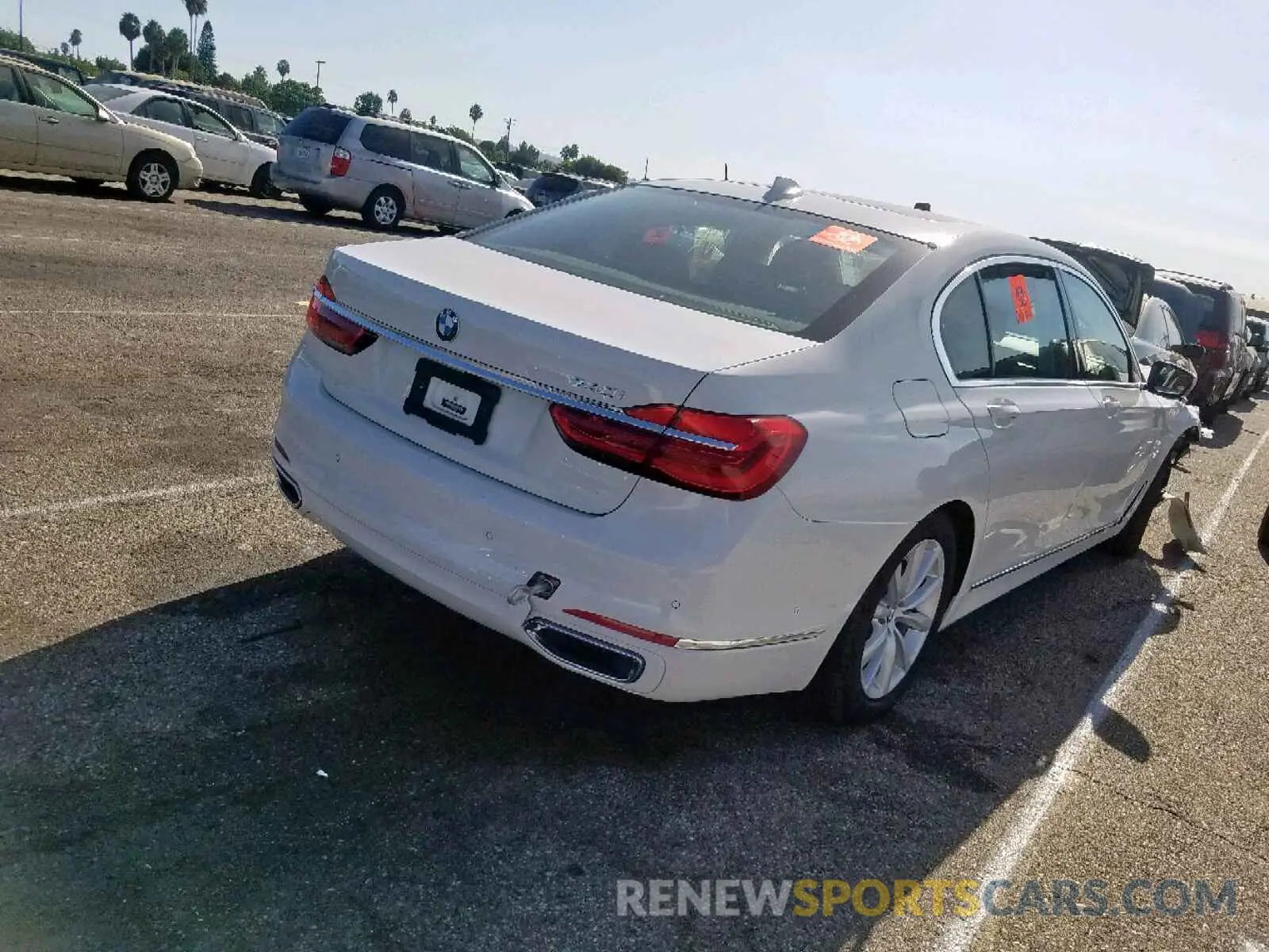 4 Photograph of a damaged car WBA7E2C55KB454803 BMW 7 SERIES 2019