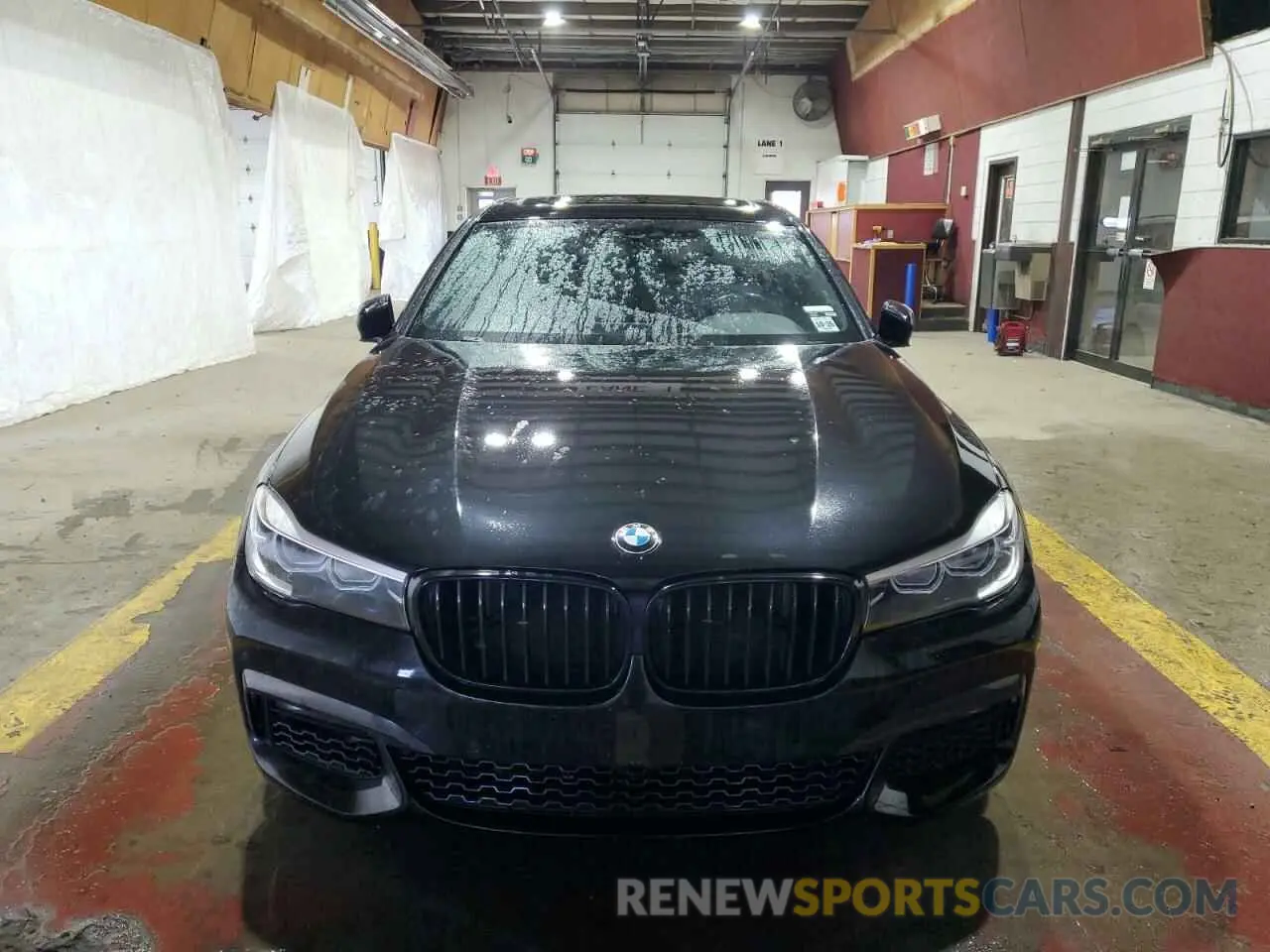 5 Photograph of a damaged car WBA7E4C50KGV28708 BMW 7 SERIES 2019