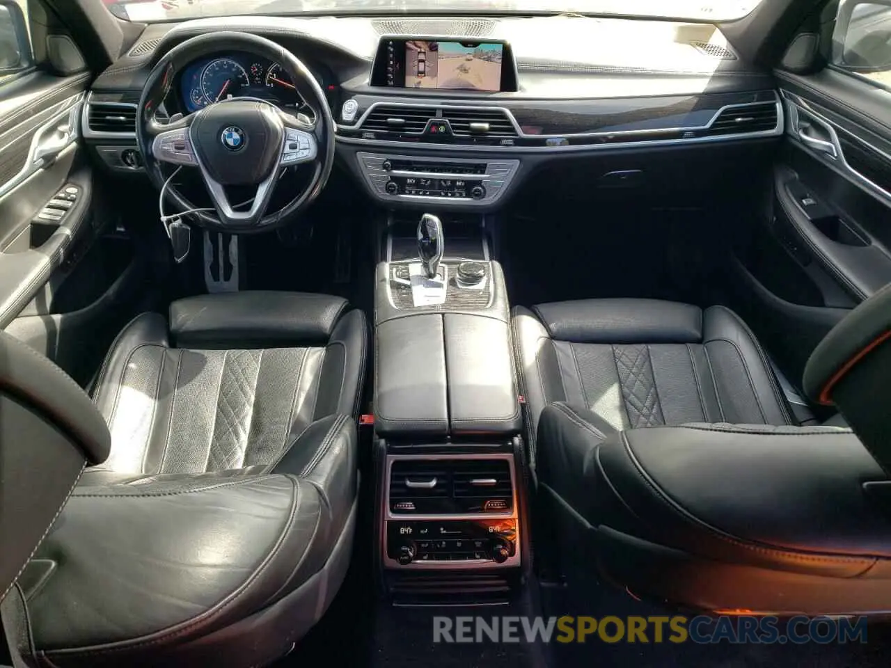 8 Photograph of a damaged car WBA7E4C51KGV70305 BMW 7 SERIES 2019