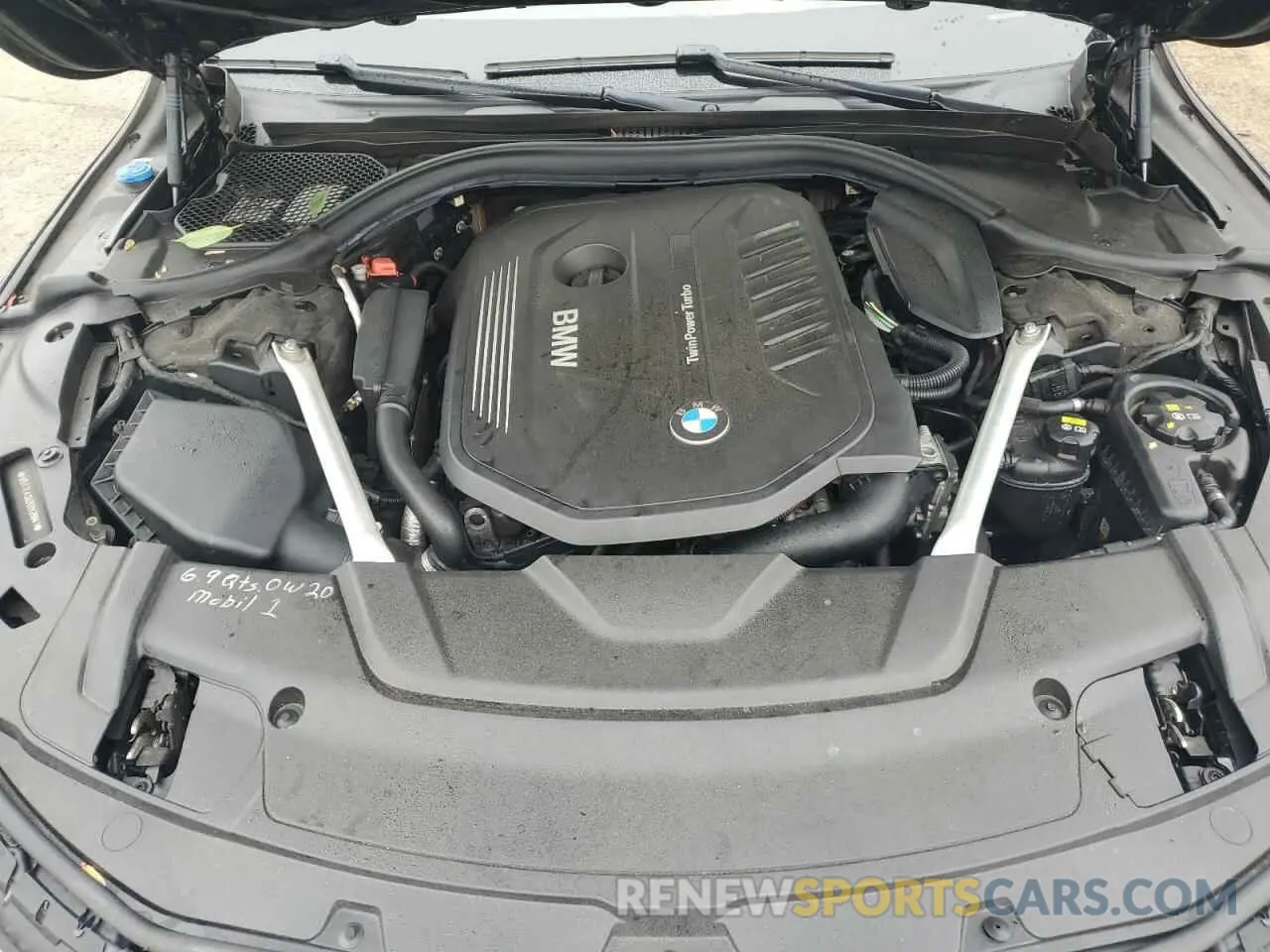 12 Photograph of a damaged car WBA7E4C52KGV28841 BMW 7 SERIES 2019