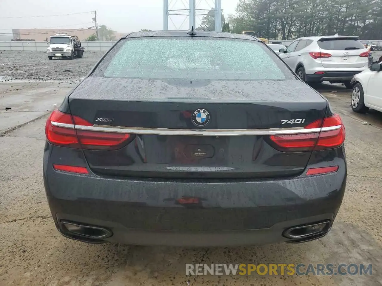 7 Photograph of a damaged car WBA7E4C52KGV28841 BMW 7 SERIES 2019