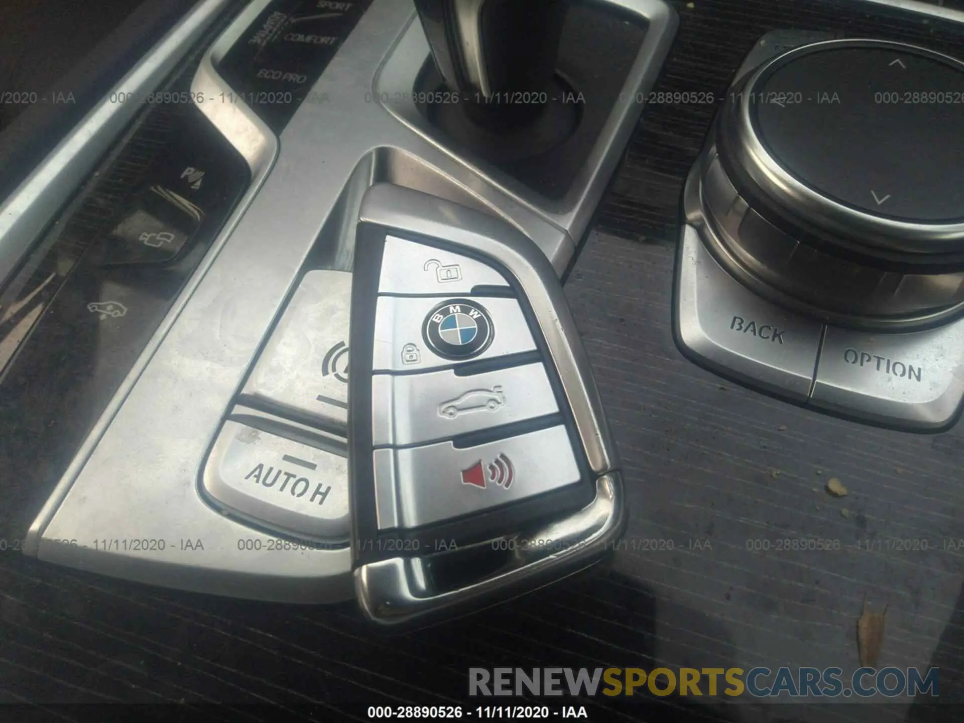 11 Photograph of a damaged car WBA7E4C53KGV28699 BMW 7 SERIES 2019