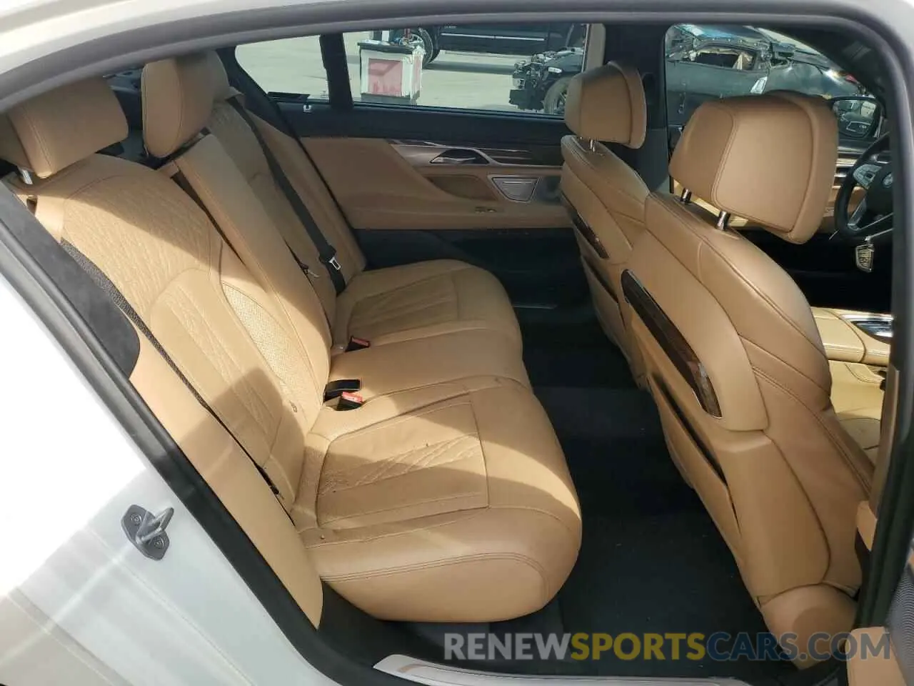 10 Photograph of a damaged car WBA7F0C59KGM24241 BMW 7 SERIES 2019