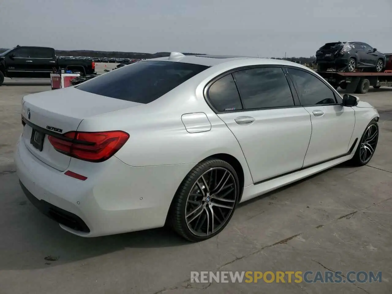 3 Photograph of a damaged car WBA7F0C59KGM24241 BMW 7 SERIES 2019