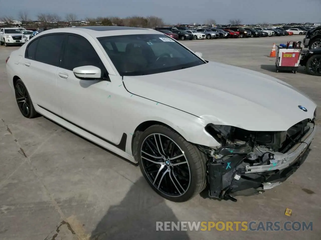4 Photograph of a damaged car WBA7F0C59KGM24241 BMW 7 SERIES 2019