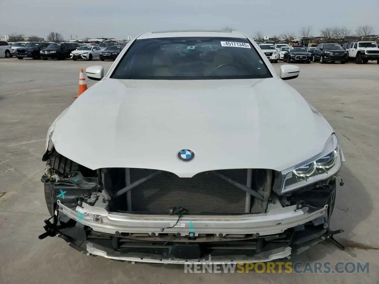 5 Photograph of a damaged car WBA7F0C59KGM24241 BMW 7 SERIES 2019