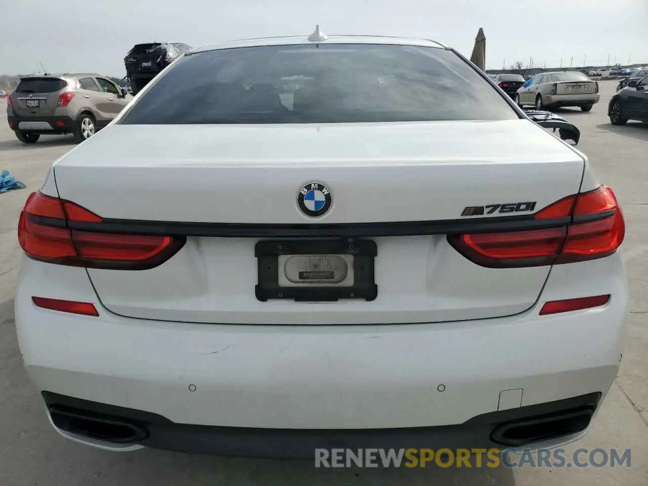 6 Photograph of a damaged car WBA7F0C59KGM24241 BMW 7 SERIES 2019