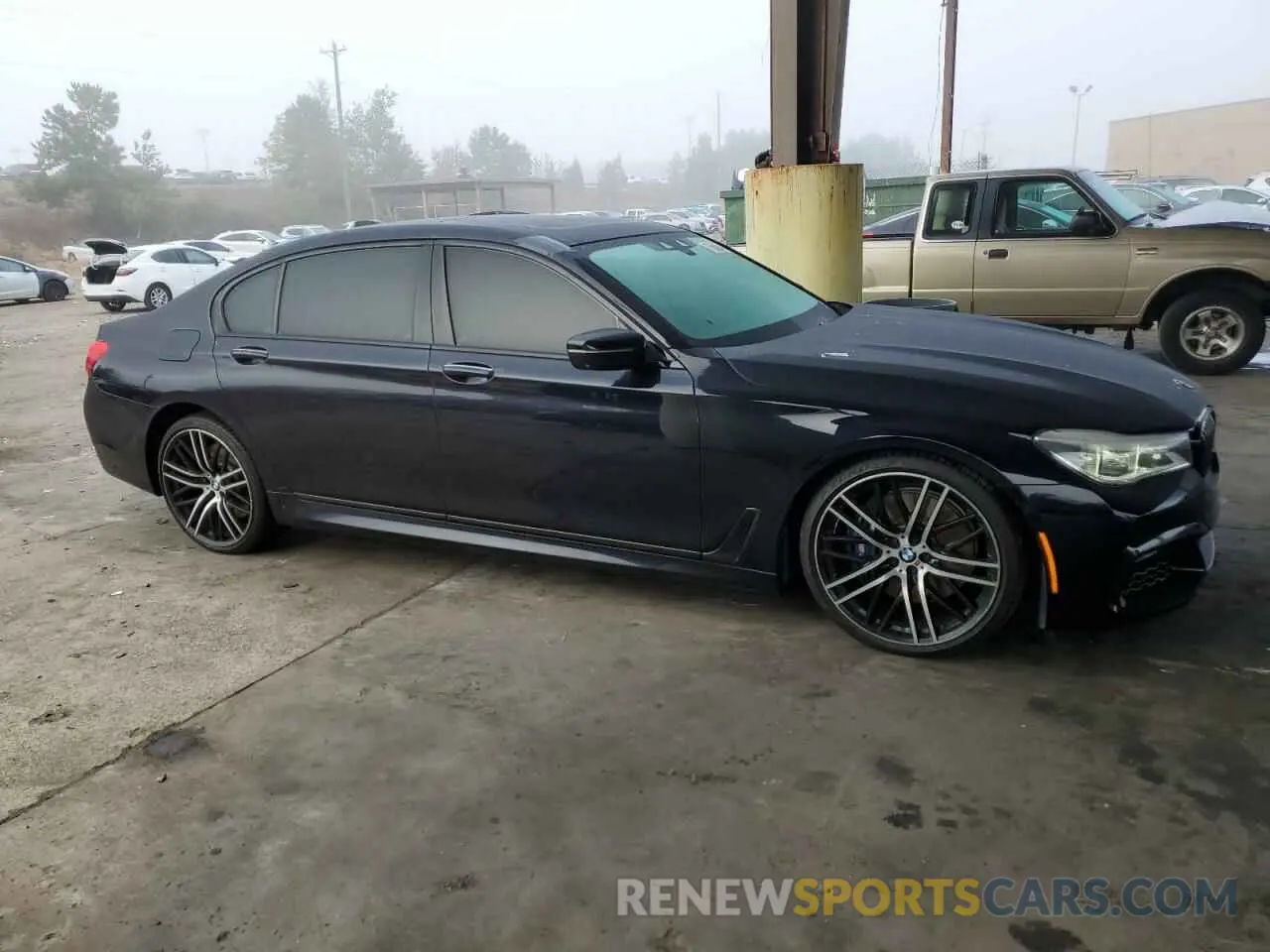 4 Фотография поврежденного автомобиля WBA7F0C5XKGM25026 BMW 7 SERIES 2019