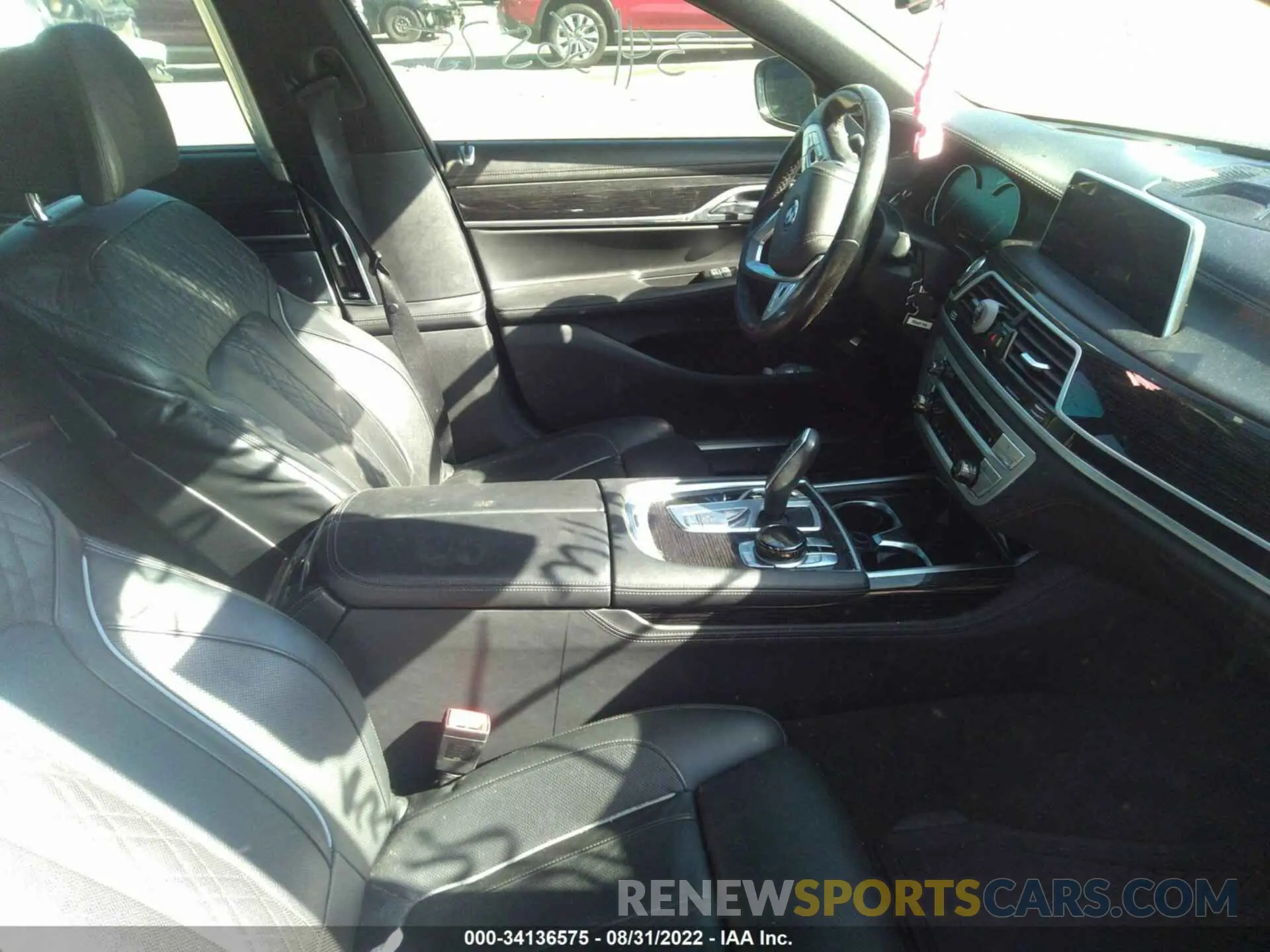 5 Фотография поврежденного автомобиля WBA7F2C50KB239293 BMW 7 SERIES 2019