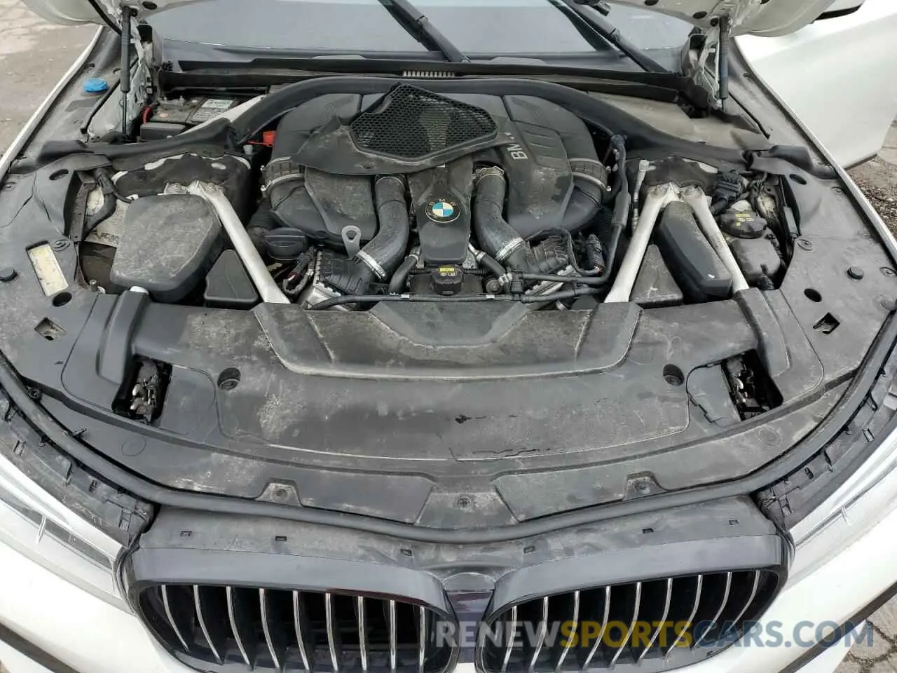11 Фотография поврежденного автомобиля WBA7F2C50KB240685 BMW 7 SERIES 2019