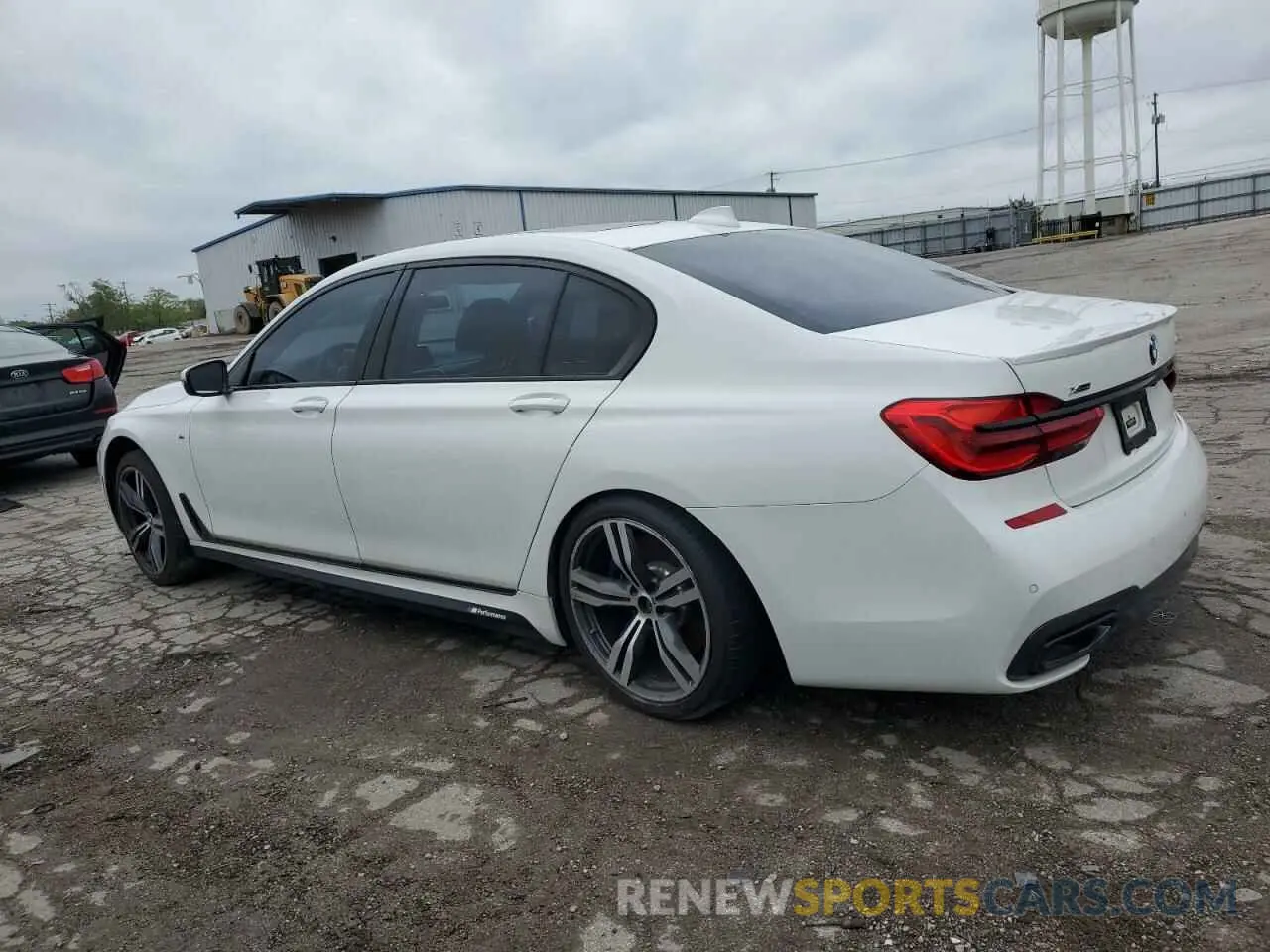 2 Фотография поврежденного автомобиля WBA7F2C50KB240685 BMW 7 SERIES 2019