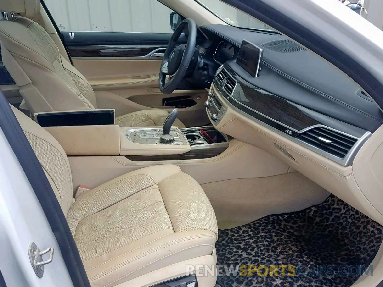 5 Photograph of a damaged car WBA7F2C51KB239996 BMW 7 SERIES 2019