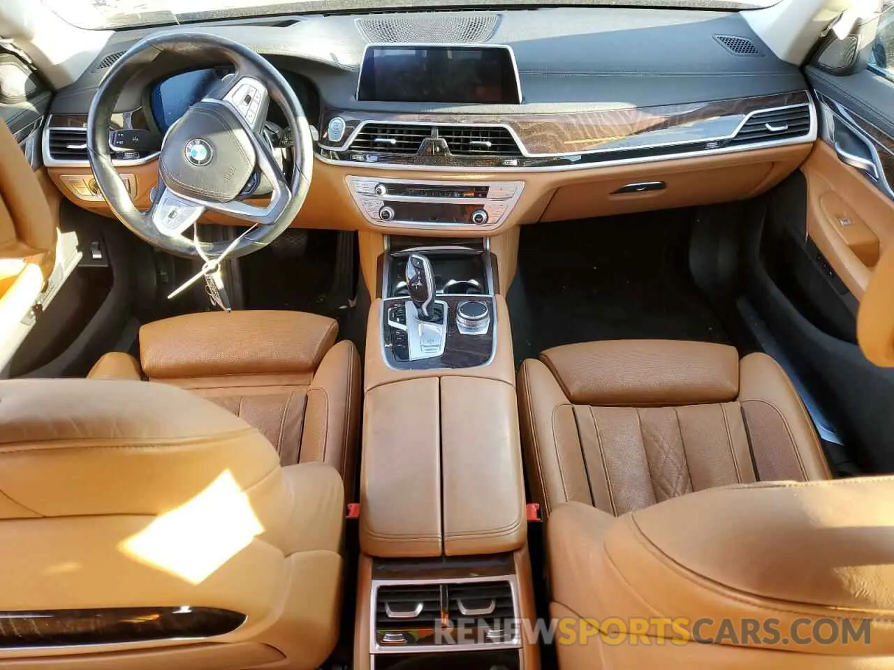 8 Фотография поврежденного автомобиля WBA7T4C04LCD18344 BMW 7 SERIES 2020