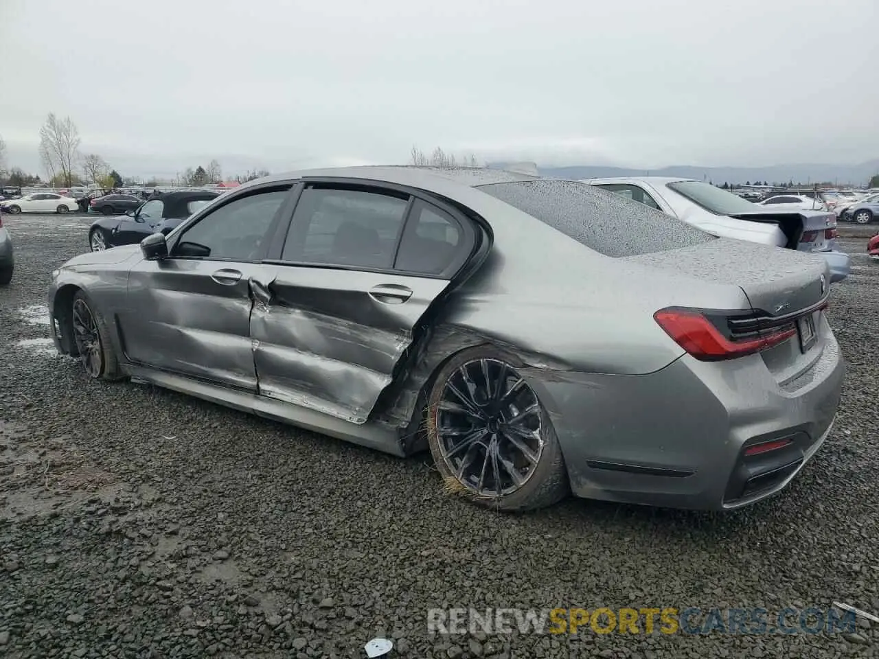 2 Photograph of a damaged car WBA7U2C00LGJ59975 BMW 7 SERIES 2020