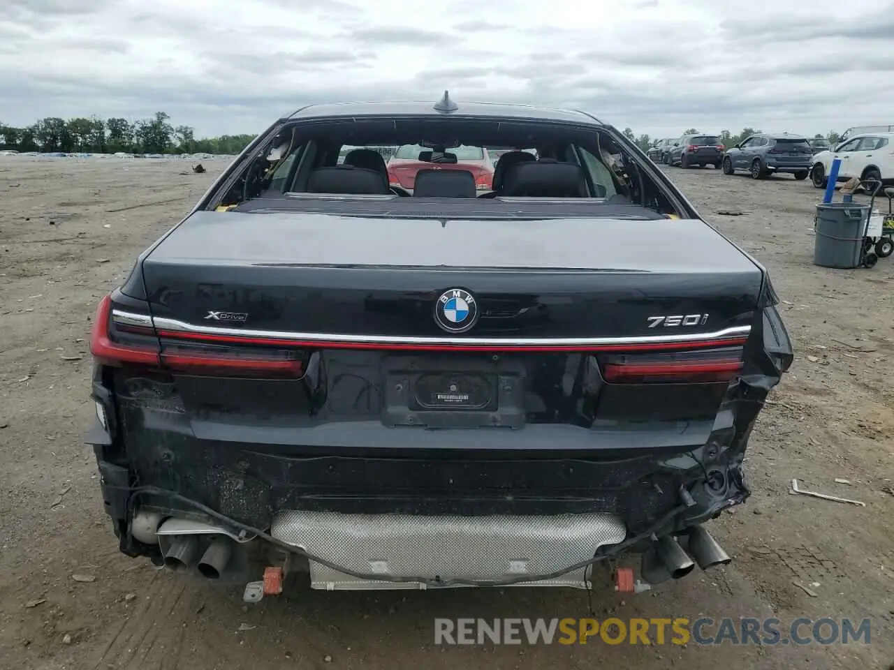 6 Photograph of a damaged car WBA7U2C01LGJ59158 BMW 7 SERIES 2020