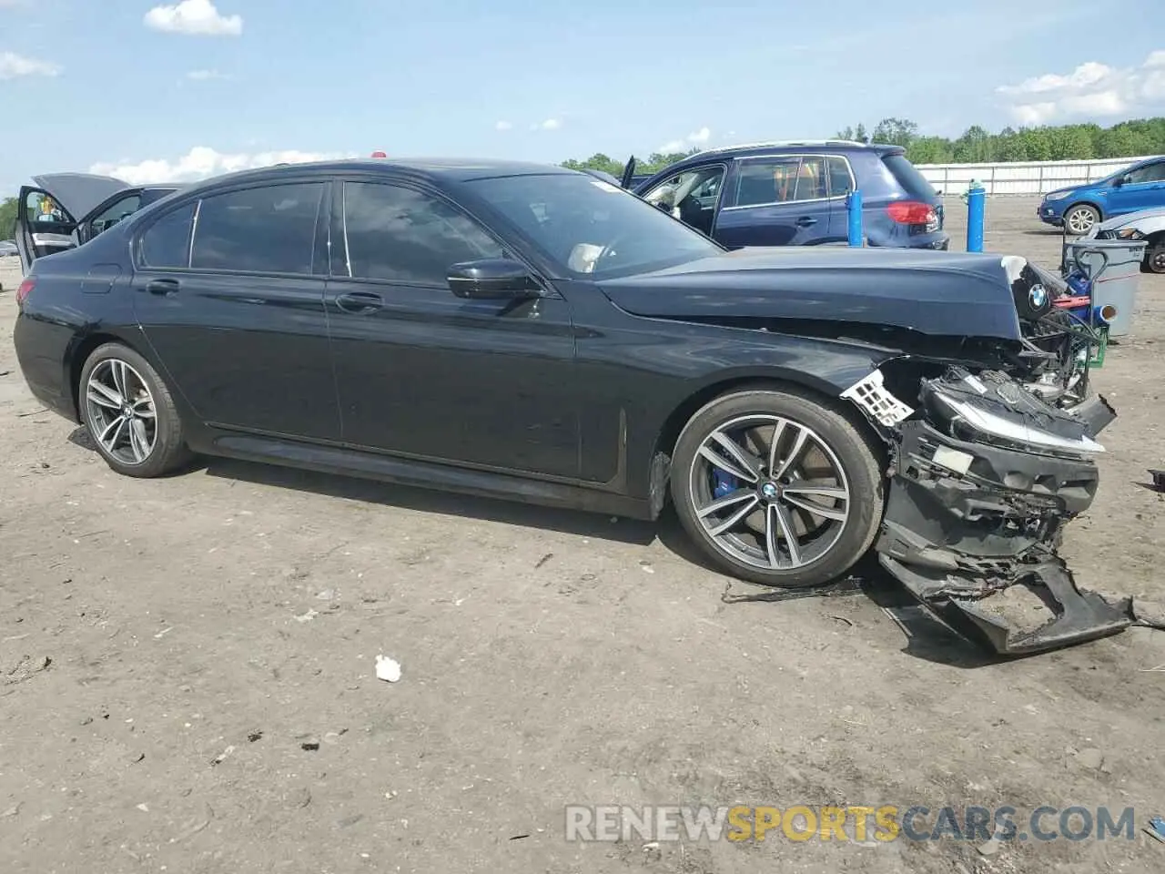 4 Photograph of a damaged car WBA7U2C01LGM27755 BMW 7 SERIES 2020