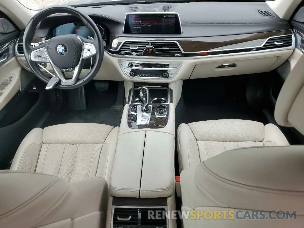 8 Photograph of a damaged car WBA7U2C03LCD17090 BMW 7 SERIES 2020