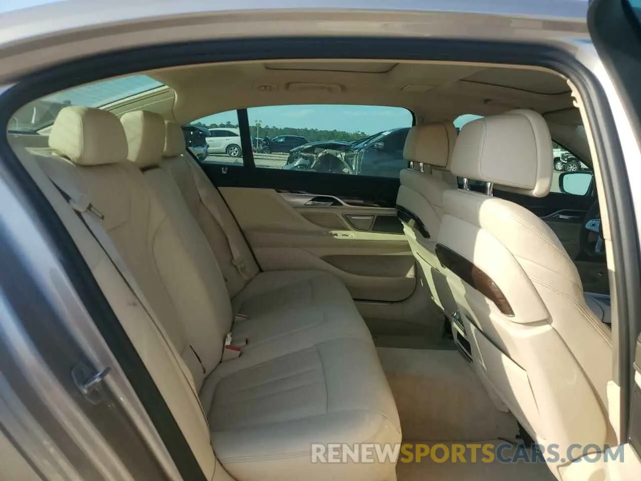 10 Фотография поврежденного автомобиля WBA7T2C02MCF77517 BMW 7 SERIES 2021