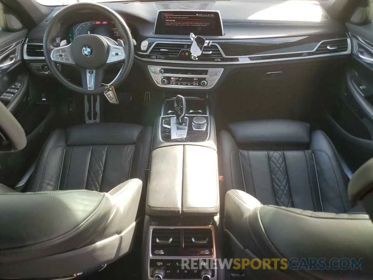 8 Фотография поврежденного автомобиля WBA7T2C07MCF70448 BMW 7 SERIES 2021