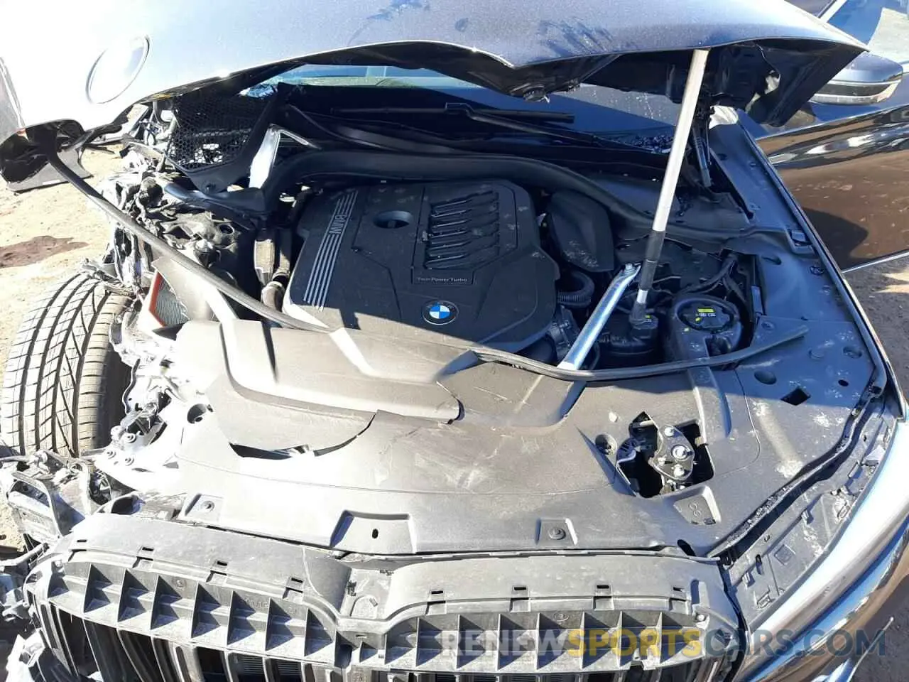11 Photograph of a damaged car WBA7T2C07MCG12035 BMW 7 SERIES 2021