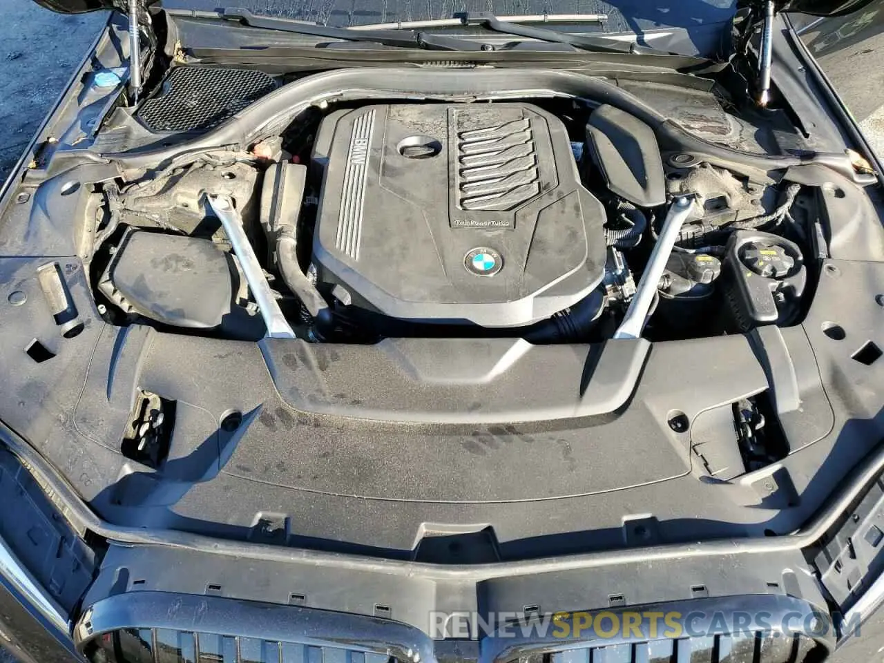 11 Photograph of a damaged car WBA7T2C02NCG85380 BMW 7 SERIES 2022