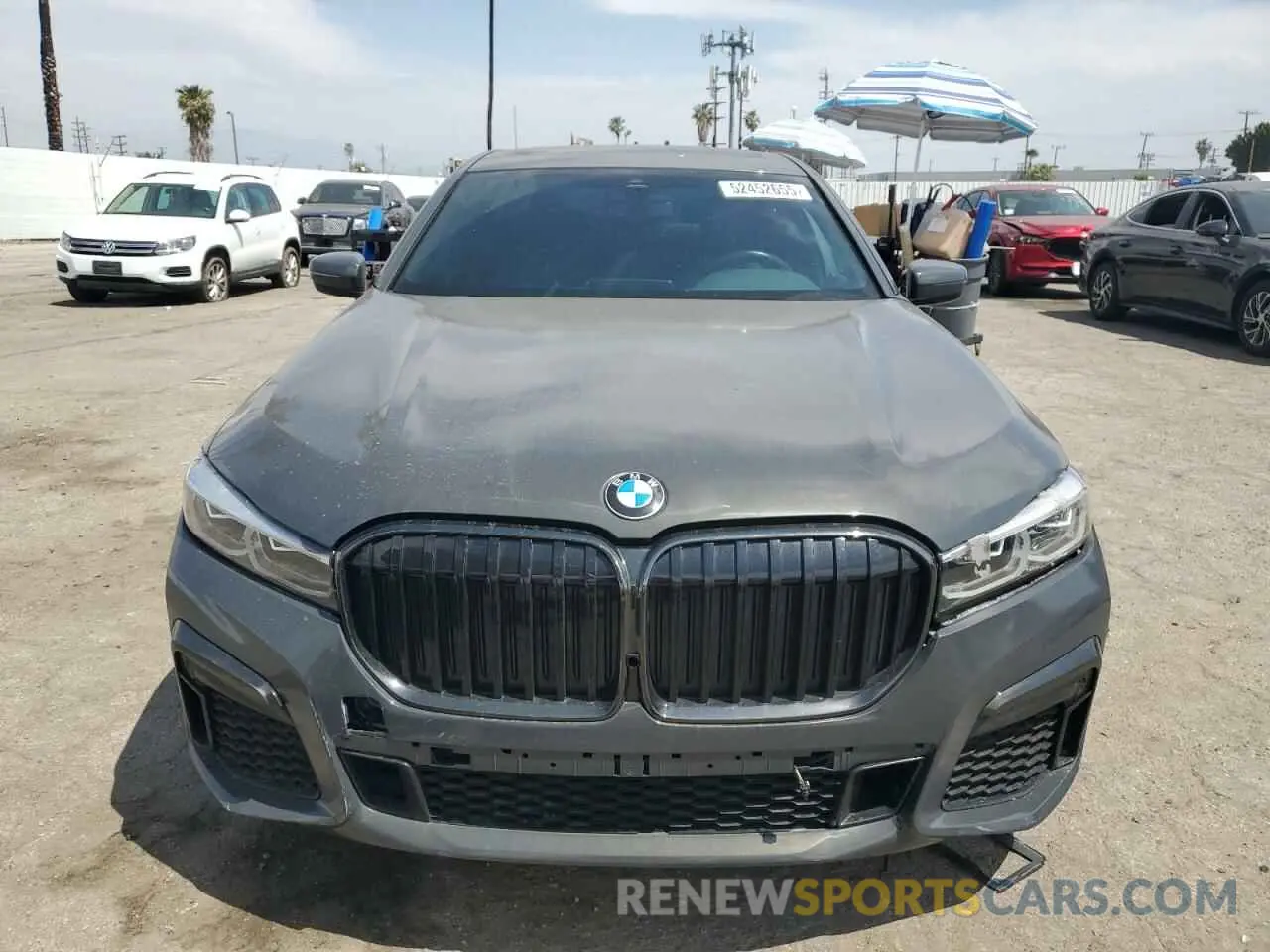 5 Photograph of a damaged car WBA7T2C09NCJ17186 BMW 7 SERIES 2022