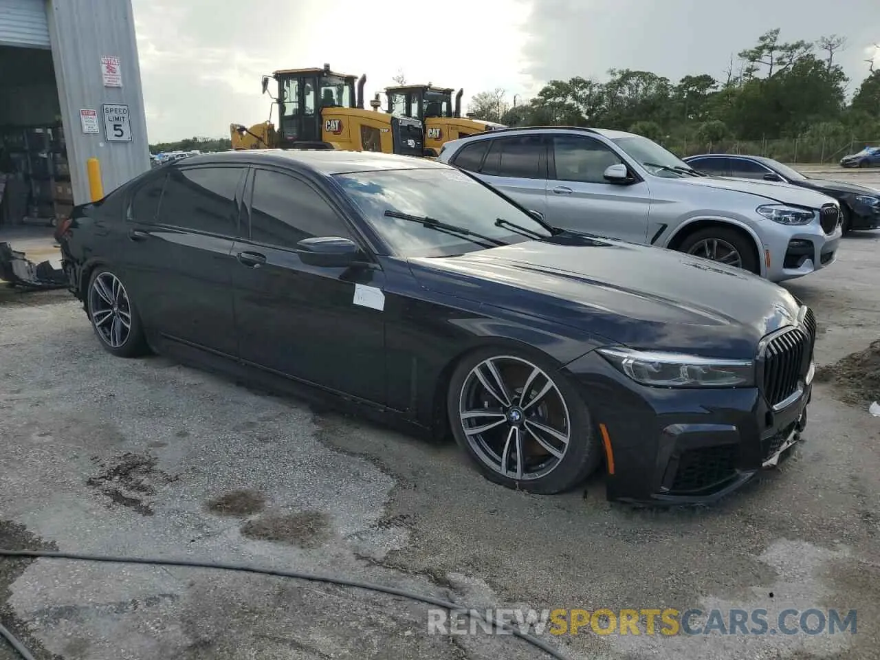 4 Фотография поврежденного автомобиля WBA7U2C01NCK83702 BMW 7 SERIES 2022