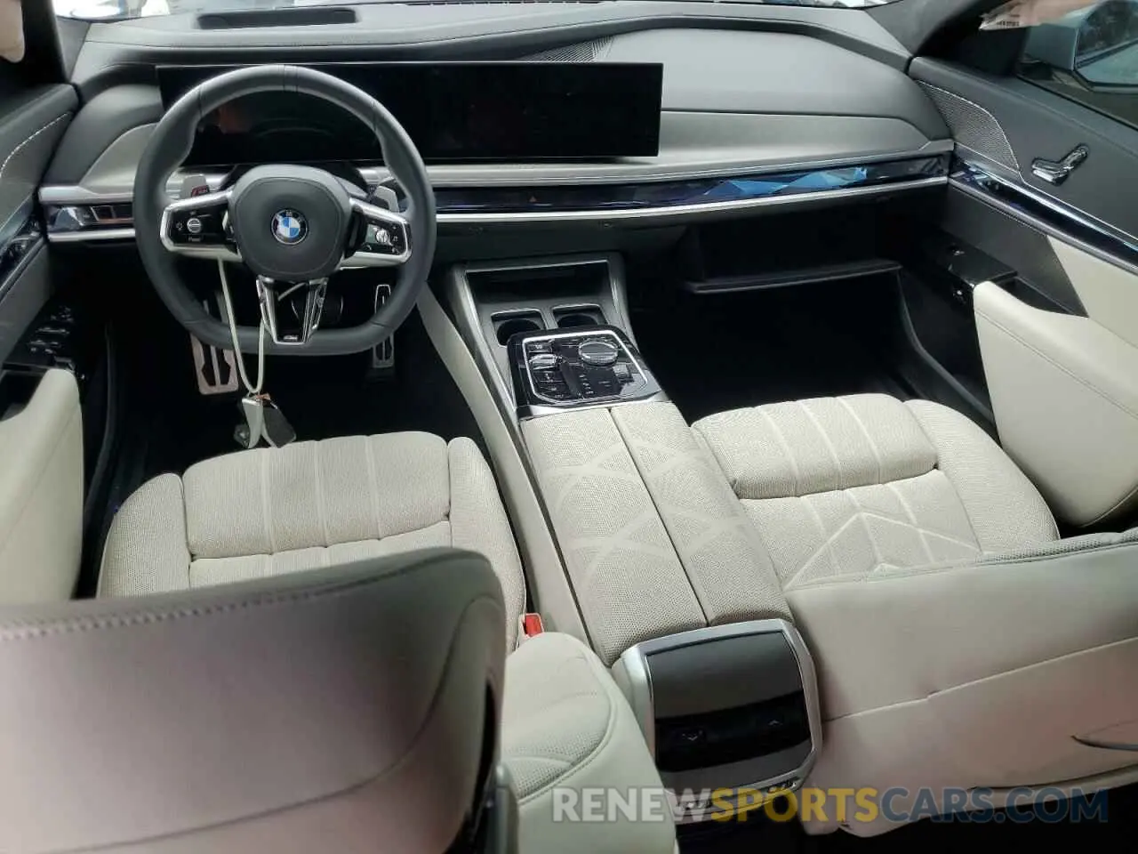 8 Photograph of a damaged car WBA23EH07RCP32314 BMW 7 SERIES 2024