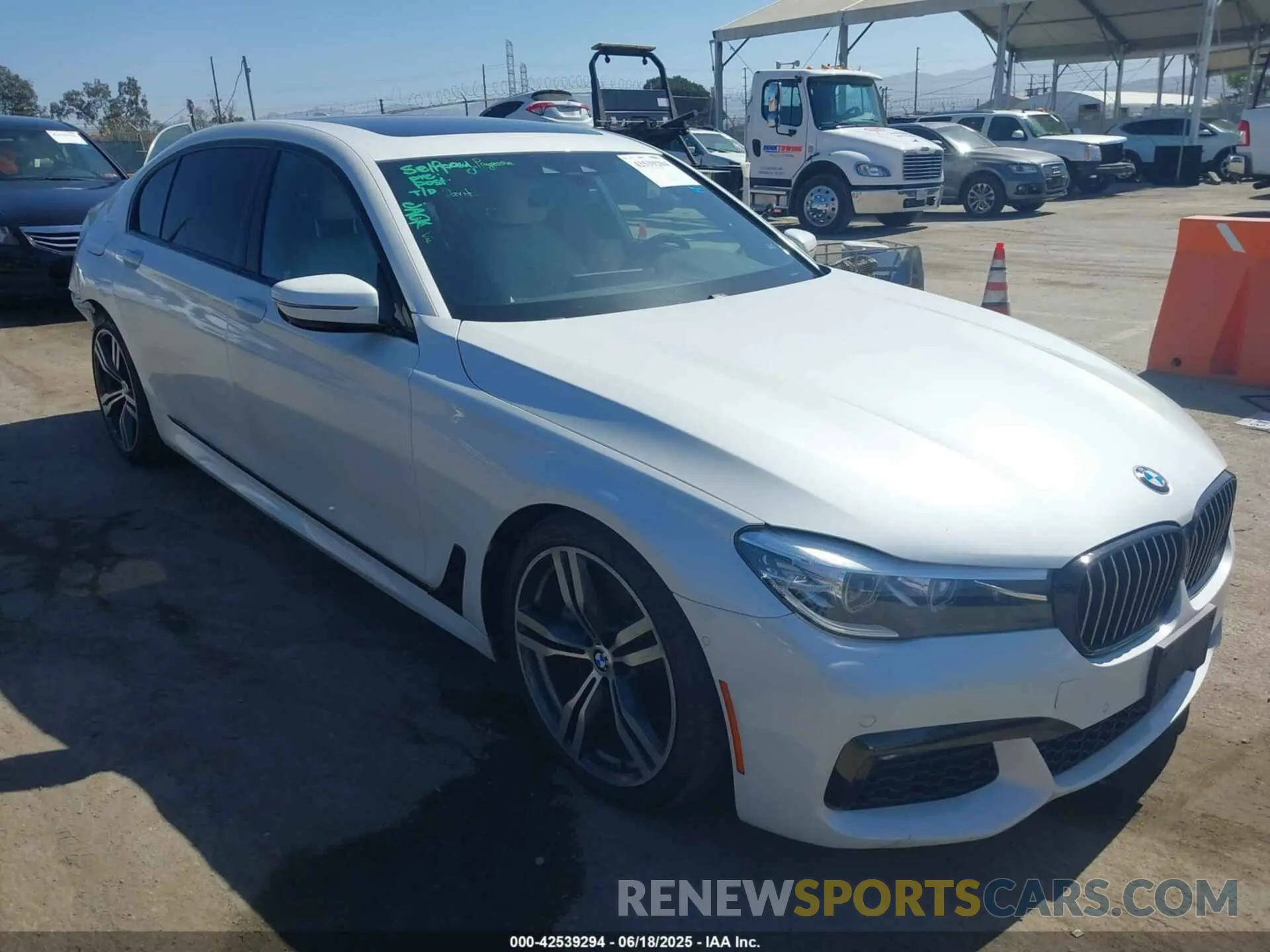 1 Photograph of a damaged car WBA7E2C53KB454816 BMW 740I 2019