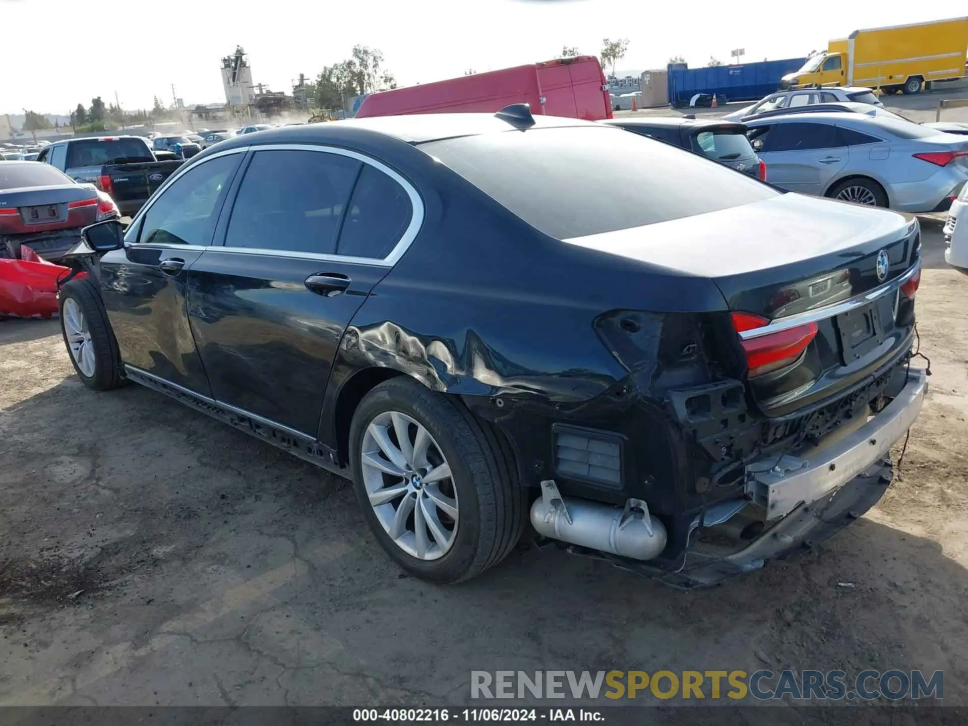 3 Photograph of a damaged car WBA7E2C5XKB216932 BMW 740I 2019